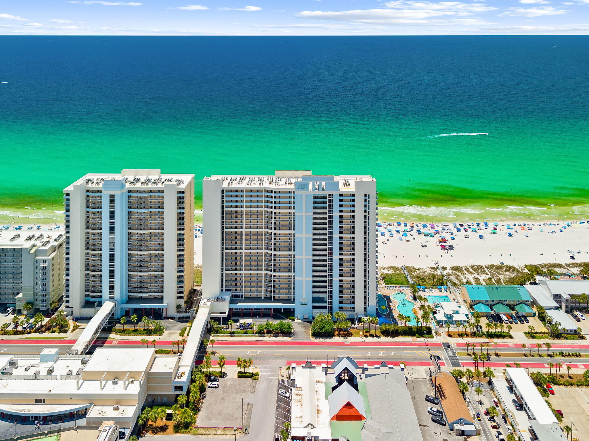 MAJESTIC BEACH TOWERS I - Residential