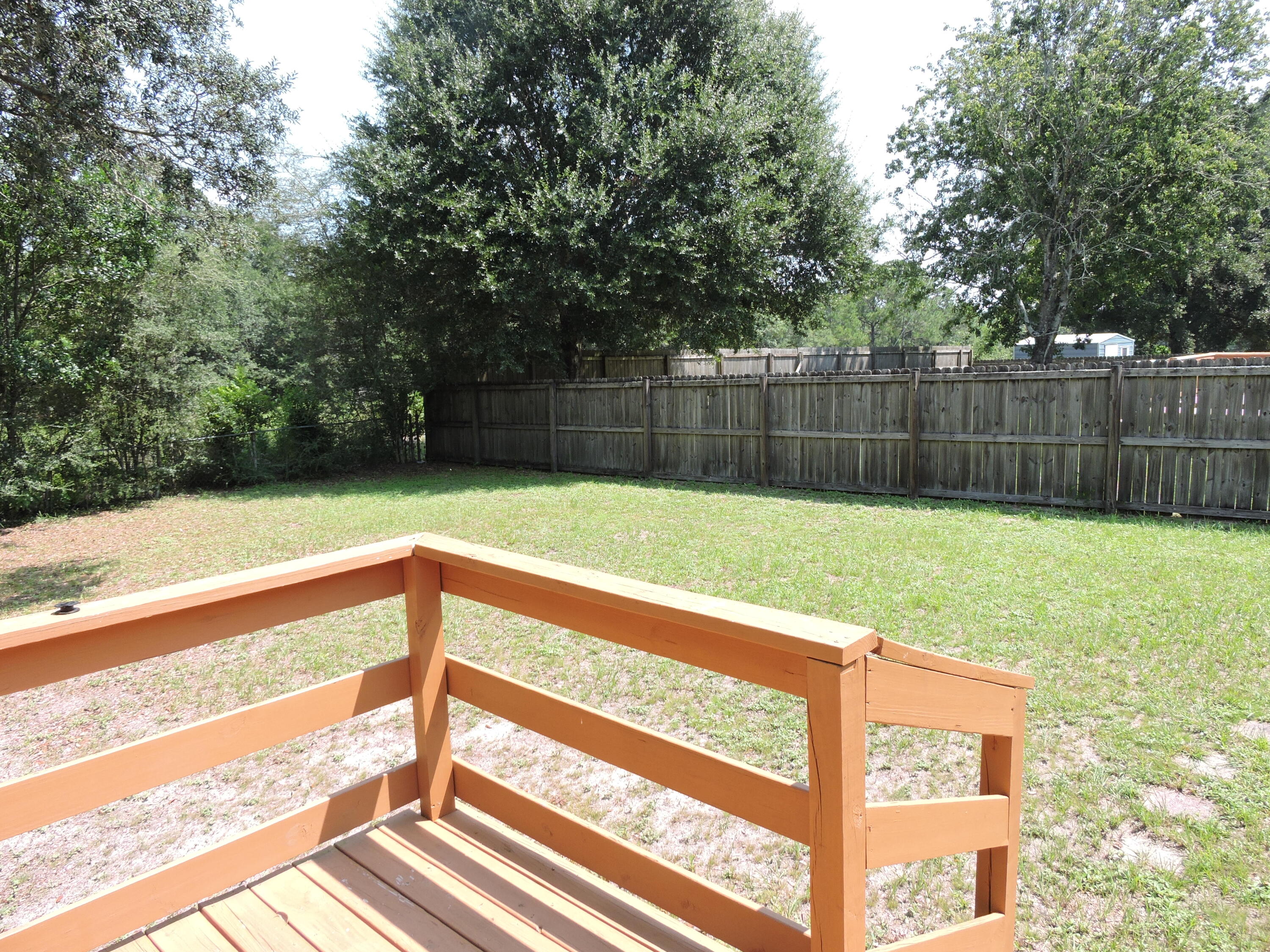 COUNTRYVIEW ESTATES 1ST ADDN - Residential Lease