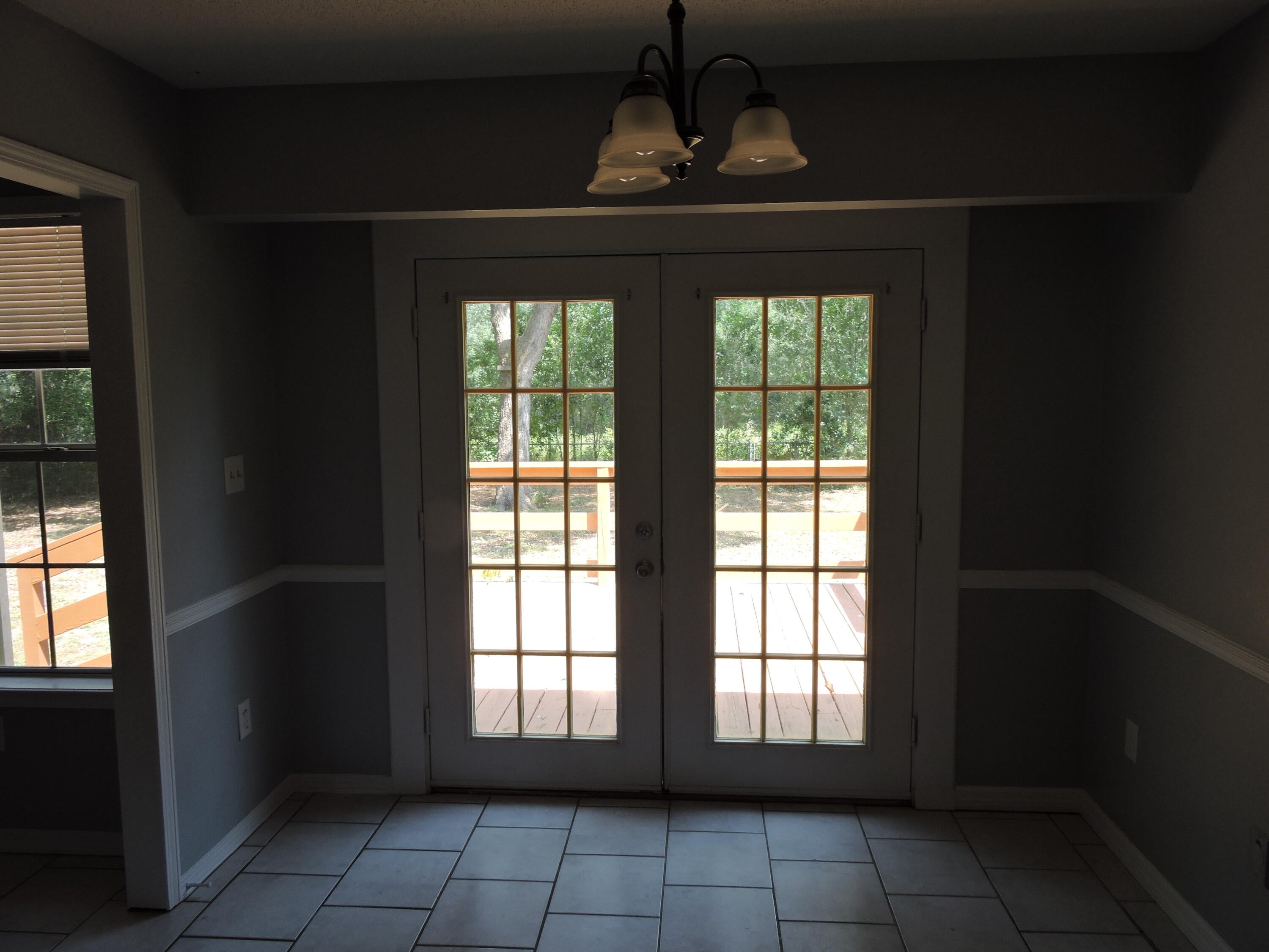 COUNTRYVIEW ESTATES 1ST ADDN - Residential Lease