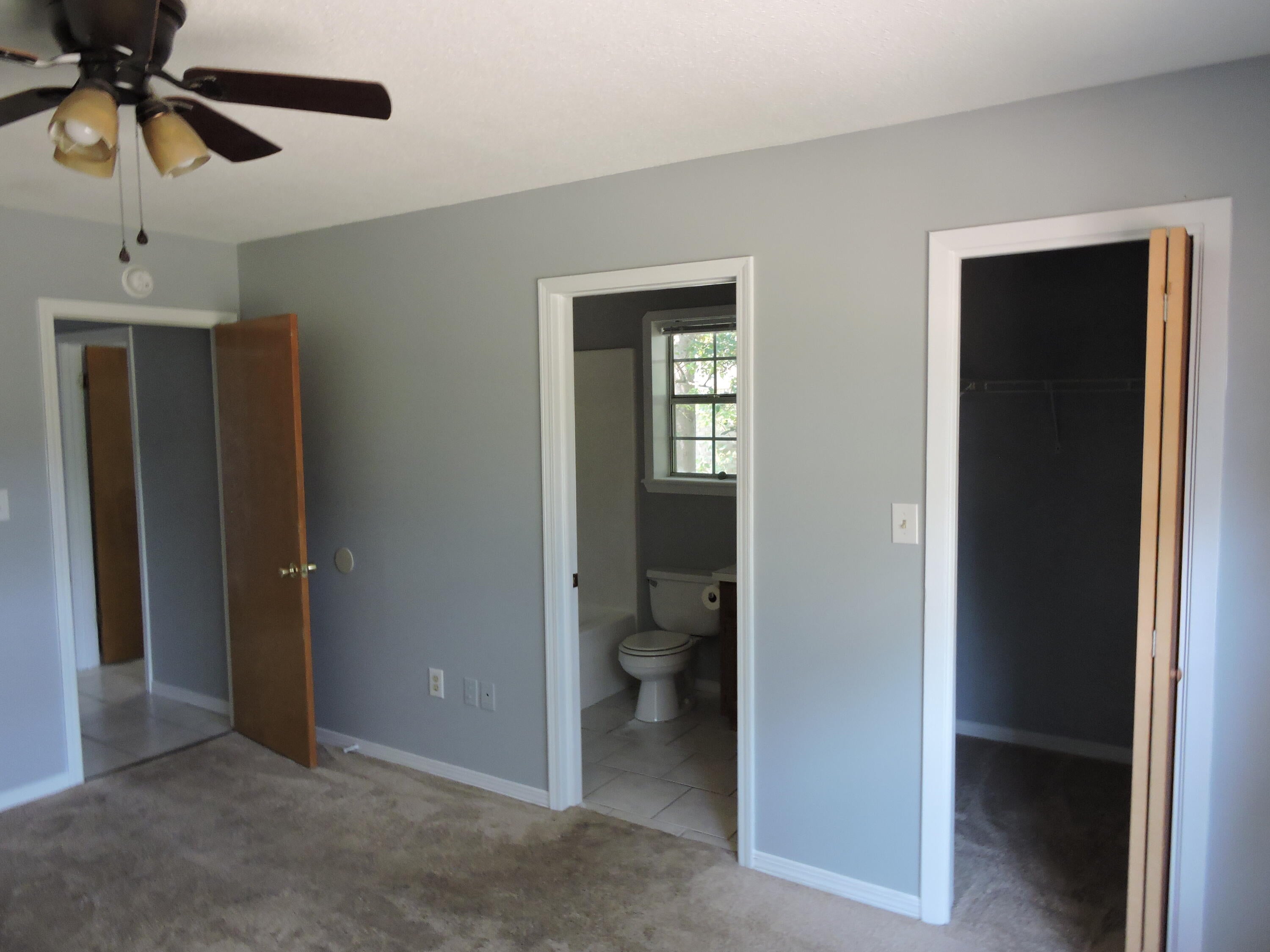 COUNTRYVIEW ESTATES 1ST ADDN - Residential Lease