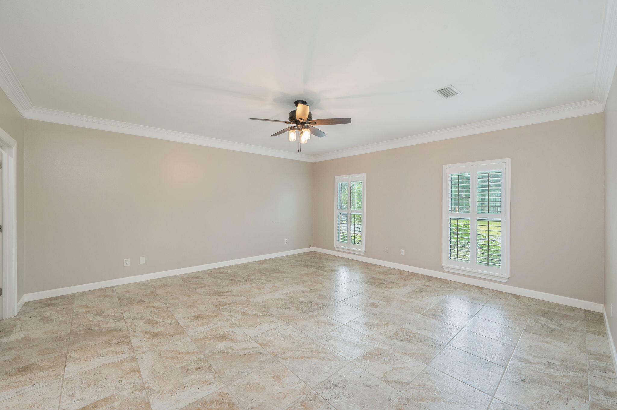 LAKE POINTE - Residential