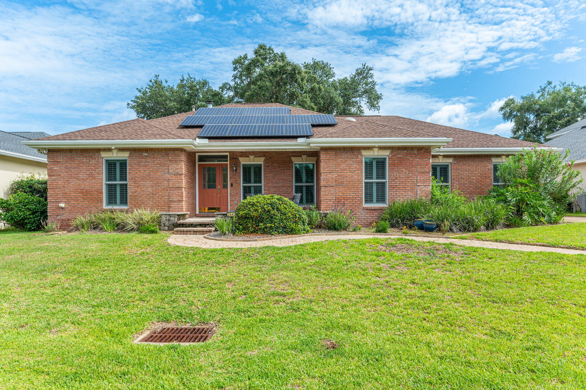 LAKE POINTE - Residential