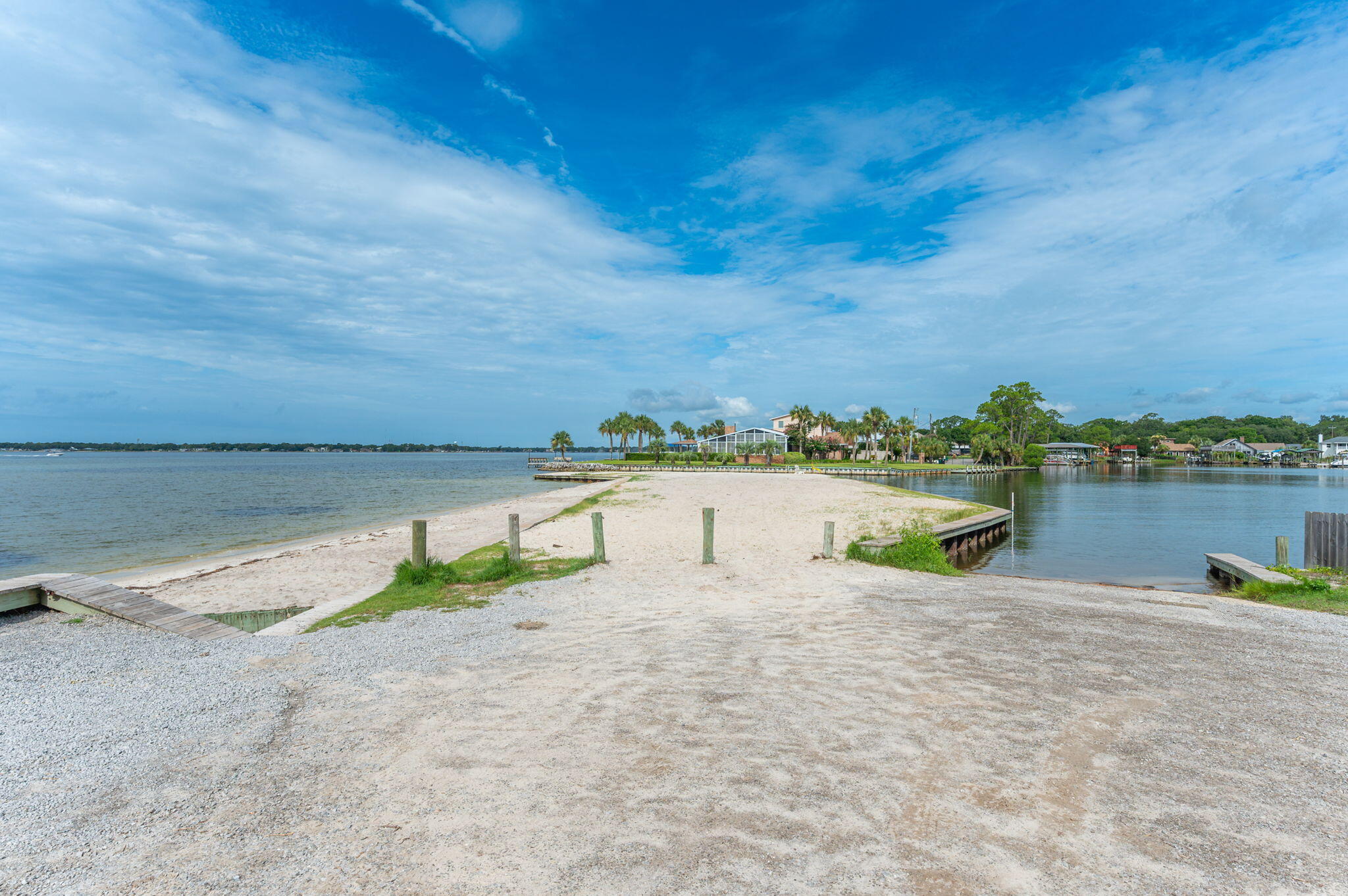 LAKE POINTE - Residential
