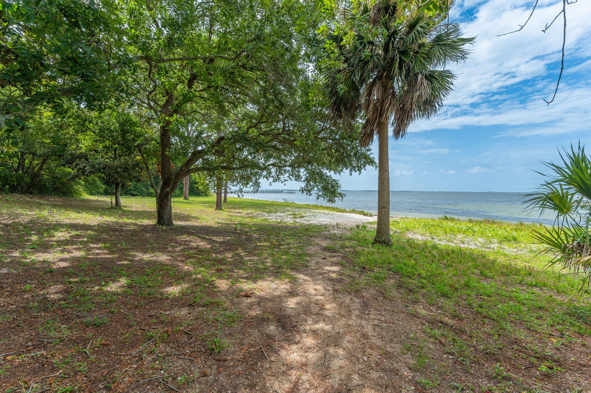 LAKE POINTE - Residential