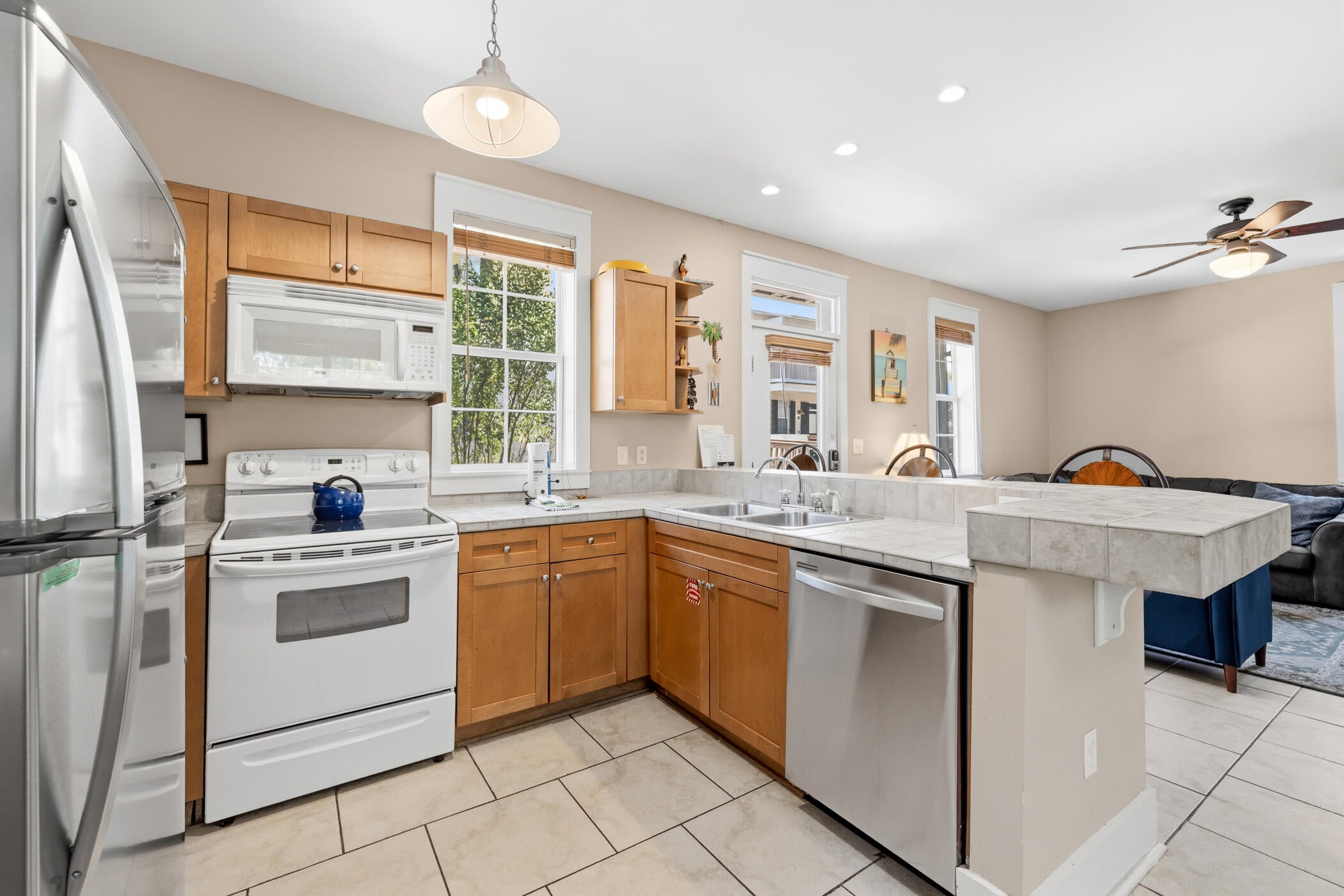 BUNGALOWS AT SEAGROVE BEACH - Residential
