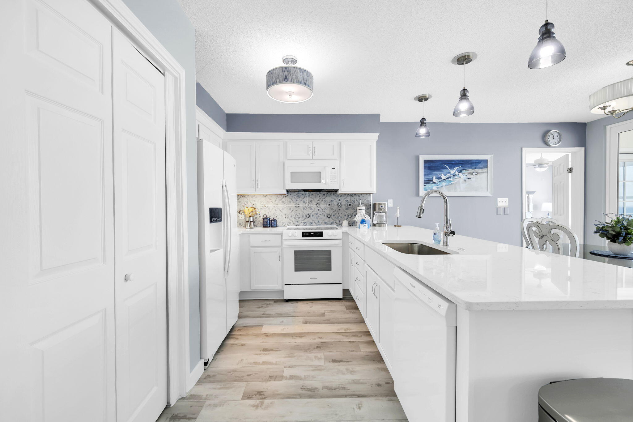 The Palms, a Condominium - Residential