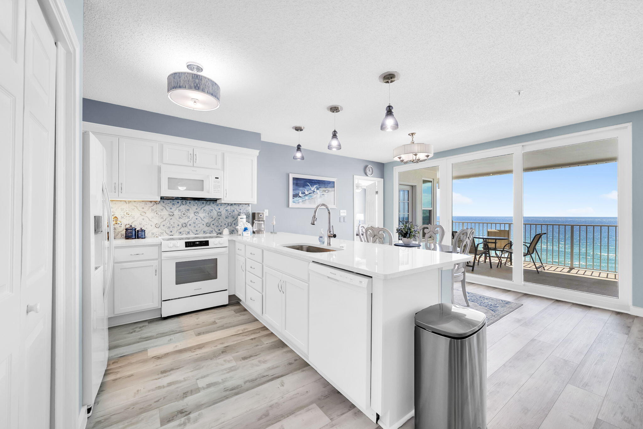 The Palms, a Condominium - Residential