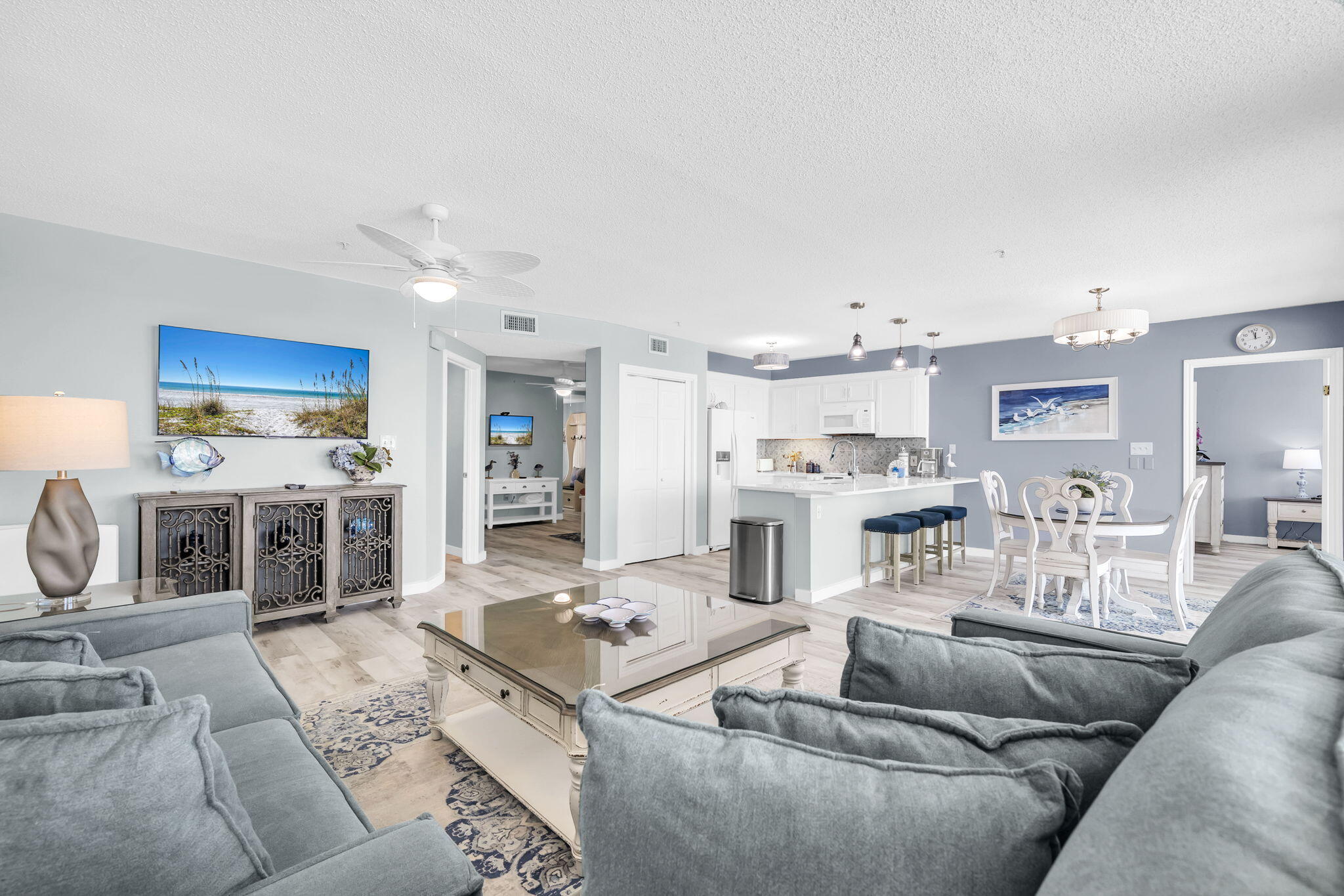 The Palms, a Condominium - Residential