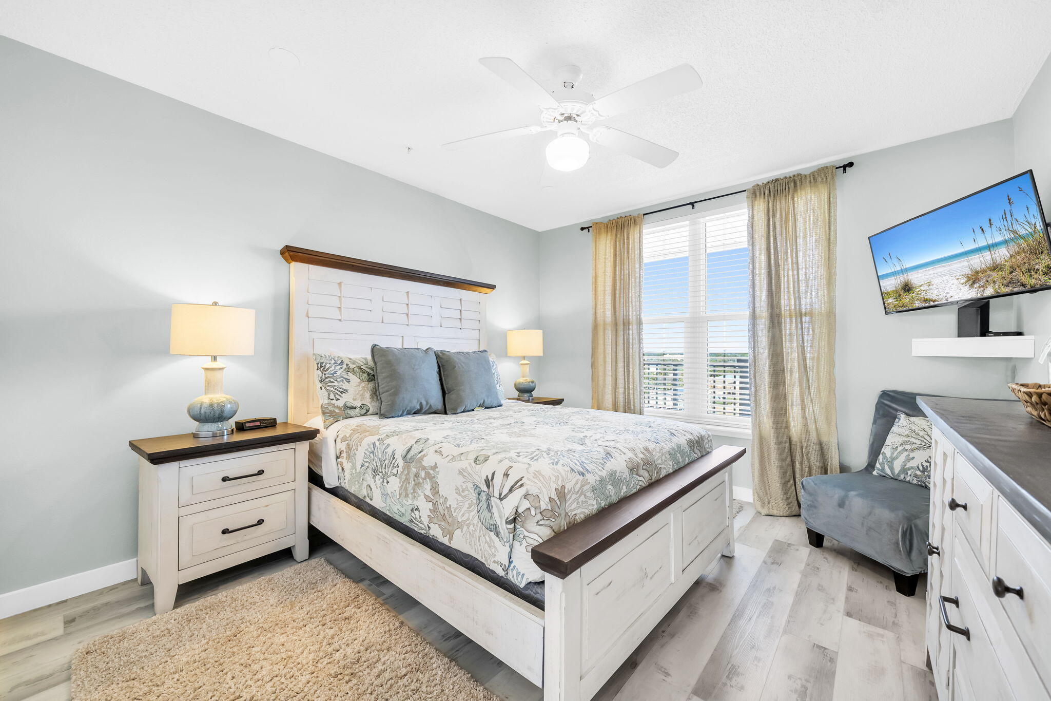 The Palms, a Condominium - Residential