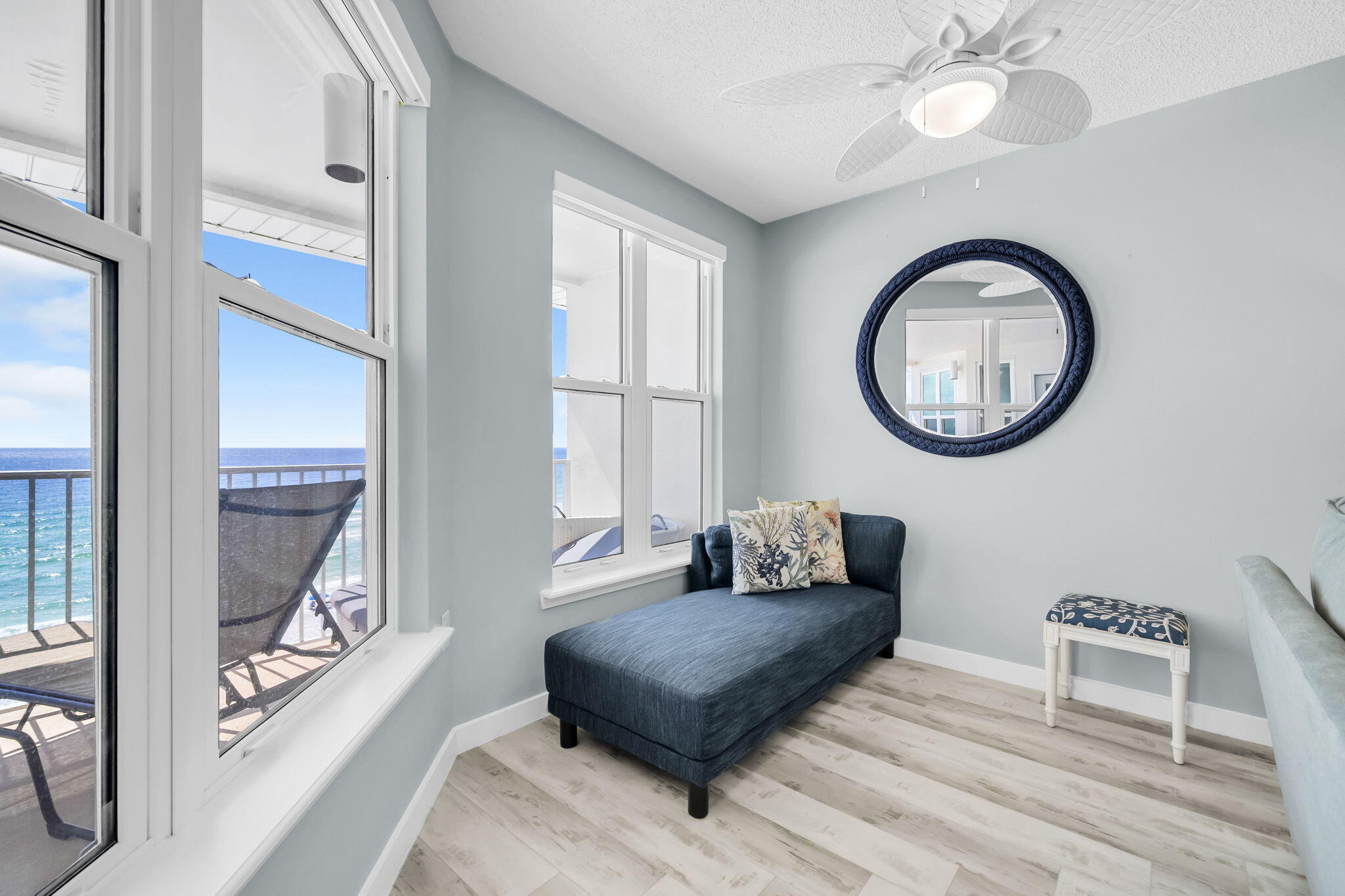 The Palms, a Condominium - Residential