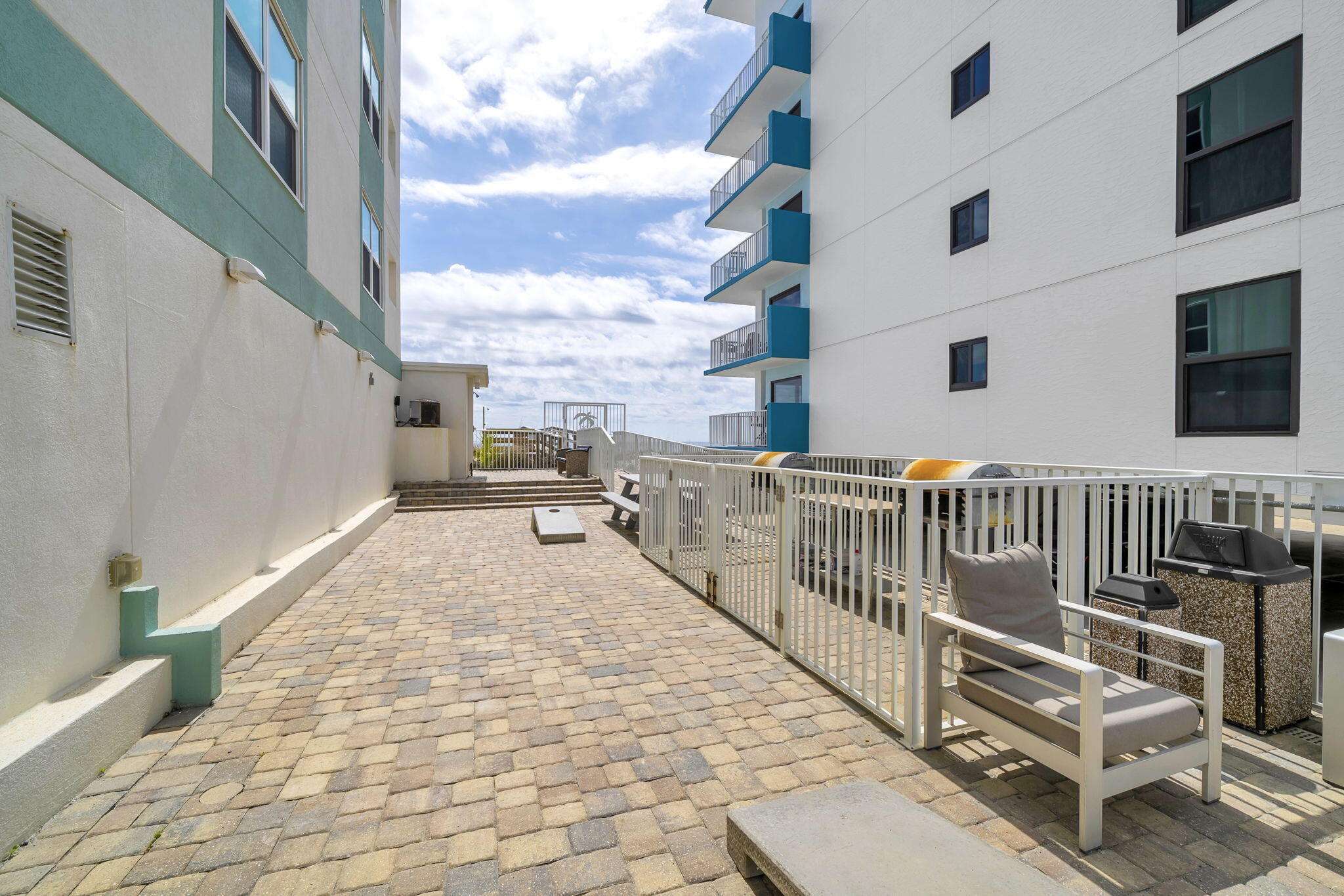 The Palms, a Condominium - Residential
