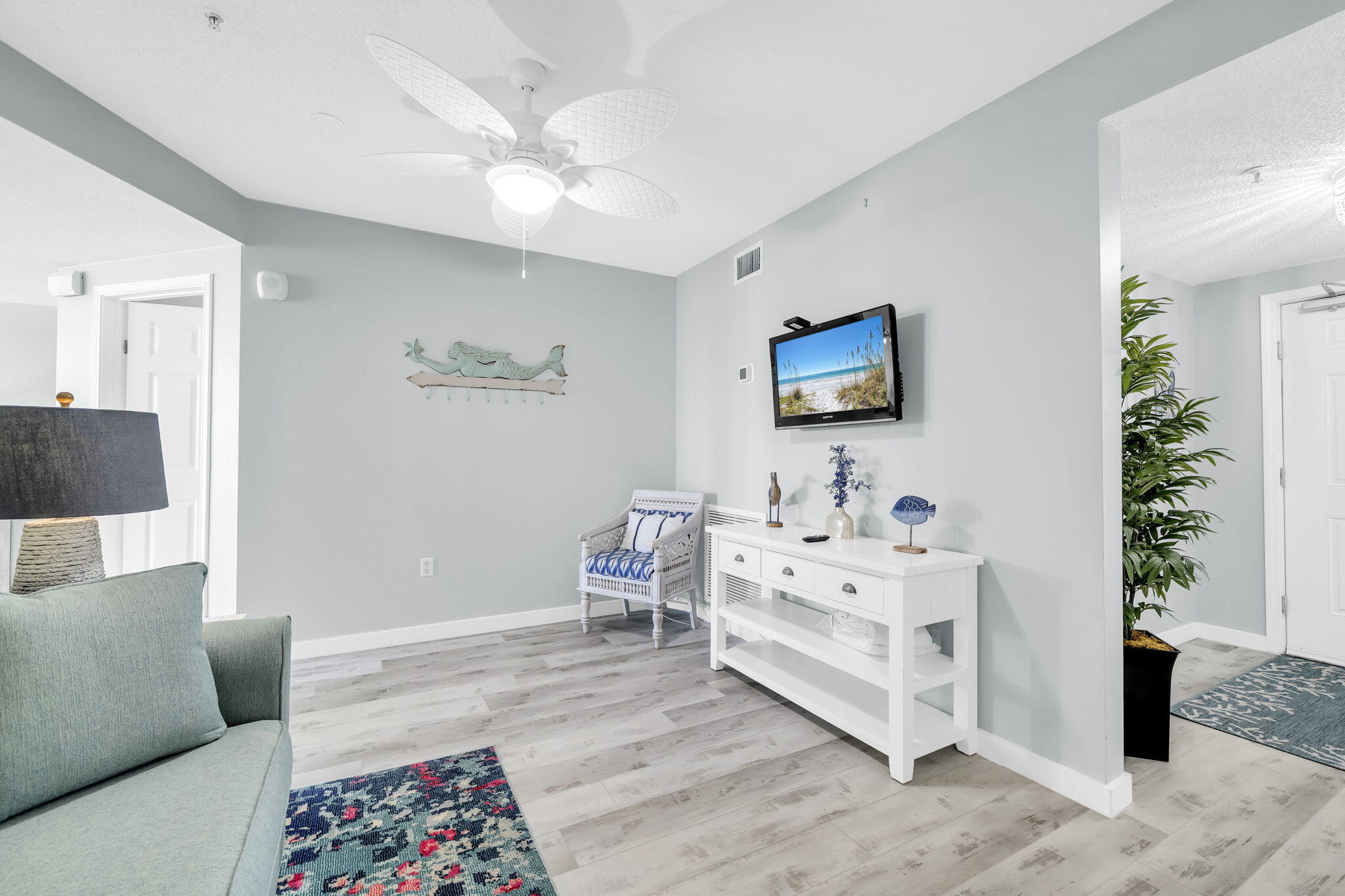The Palms, a Condominium - Residential