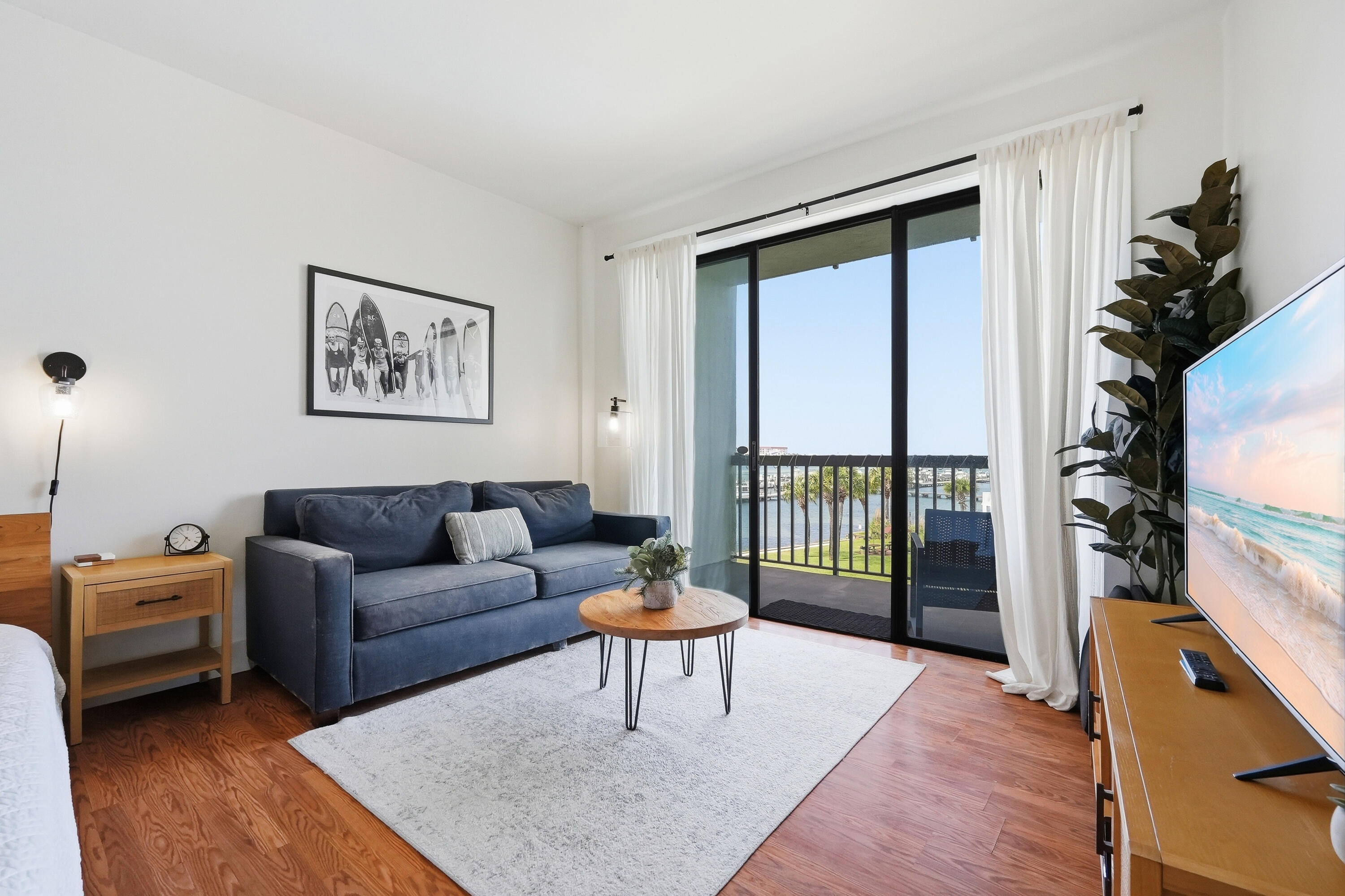 PIRATES BAY PH 1 - Residential