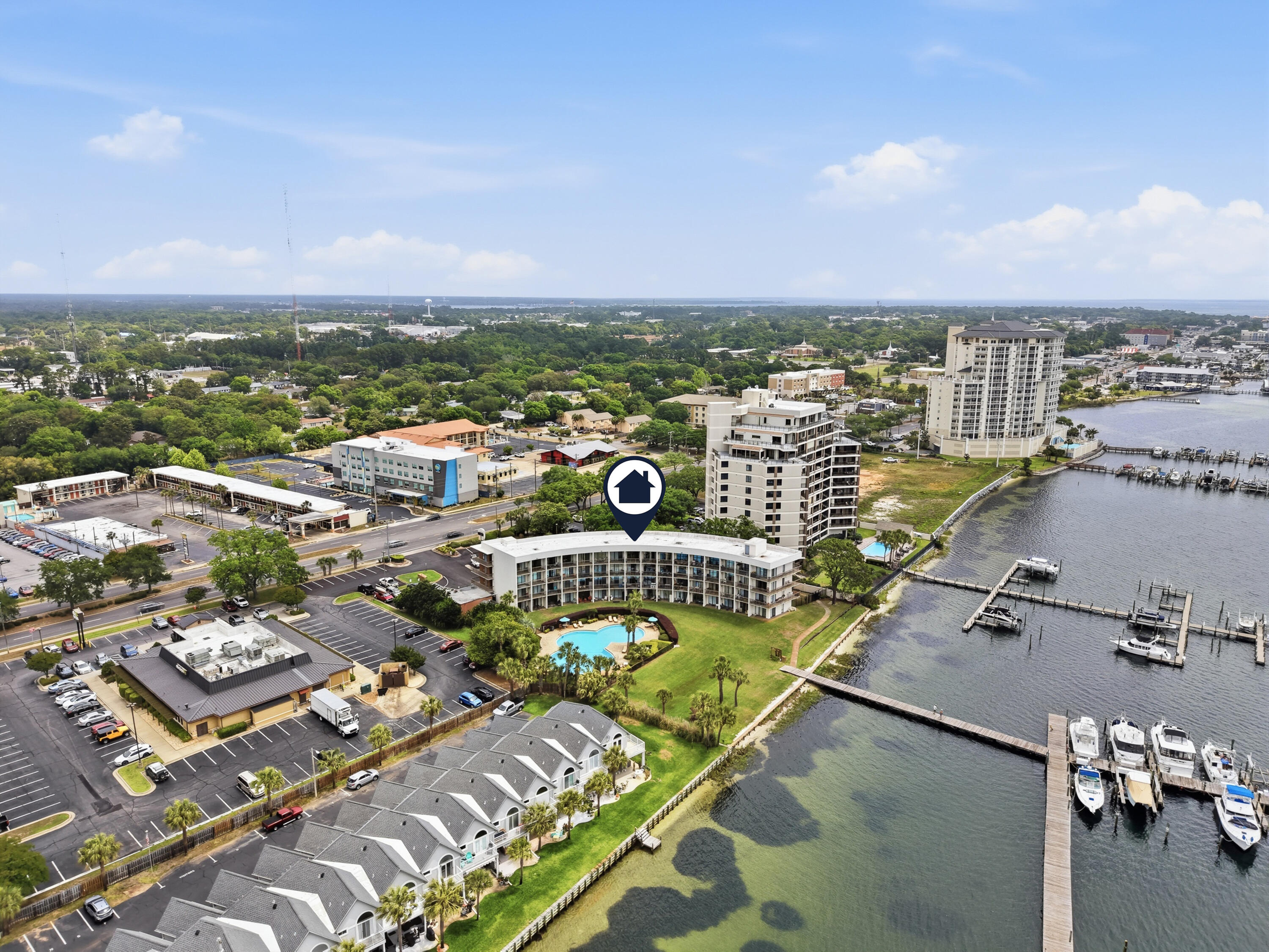 PIRATES BAY PH 1 - Residential