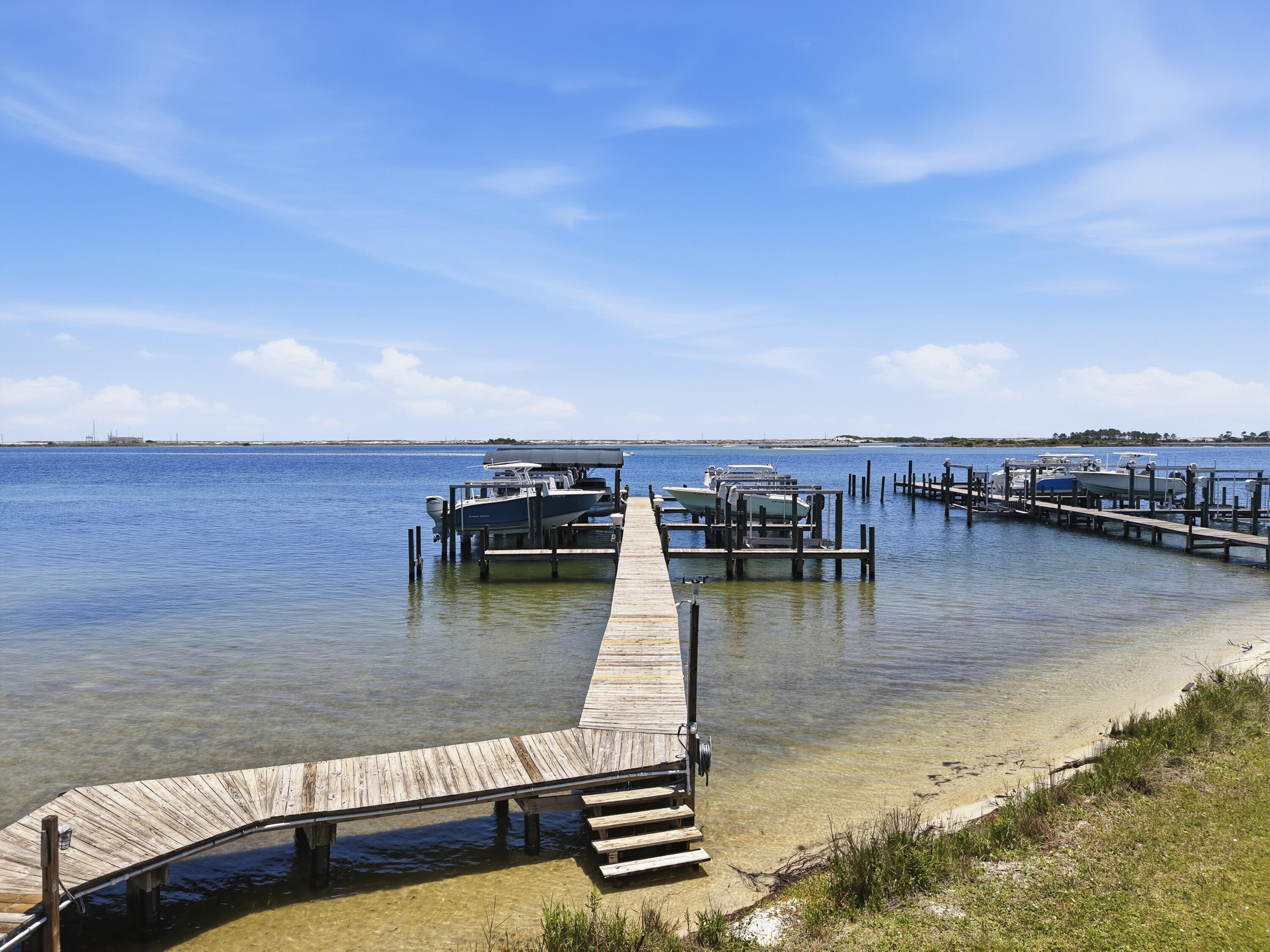 SOUNDVIEW - Residential Lease