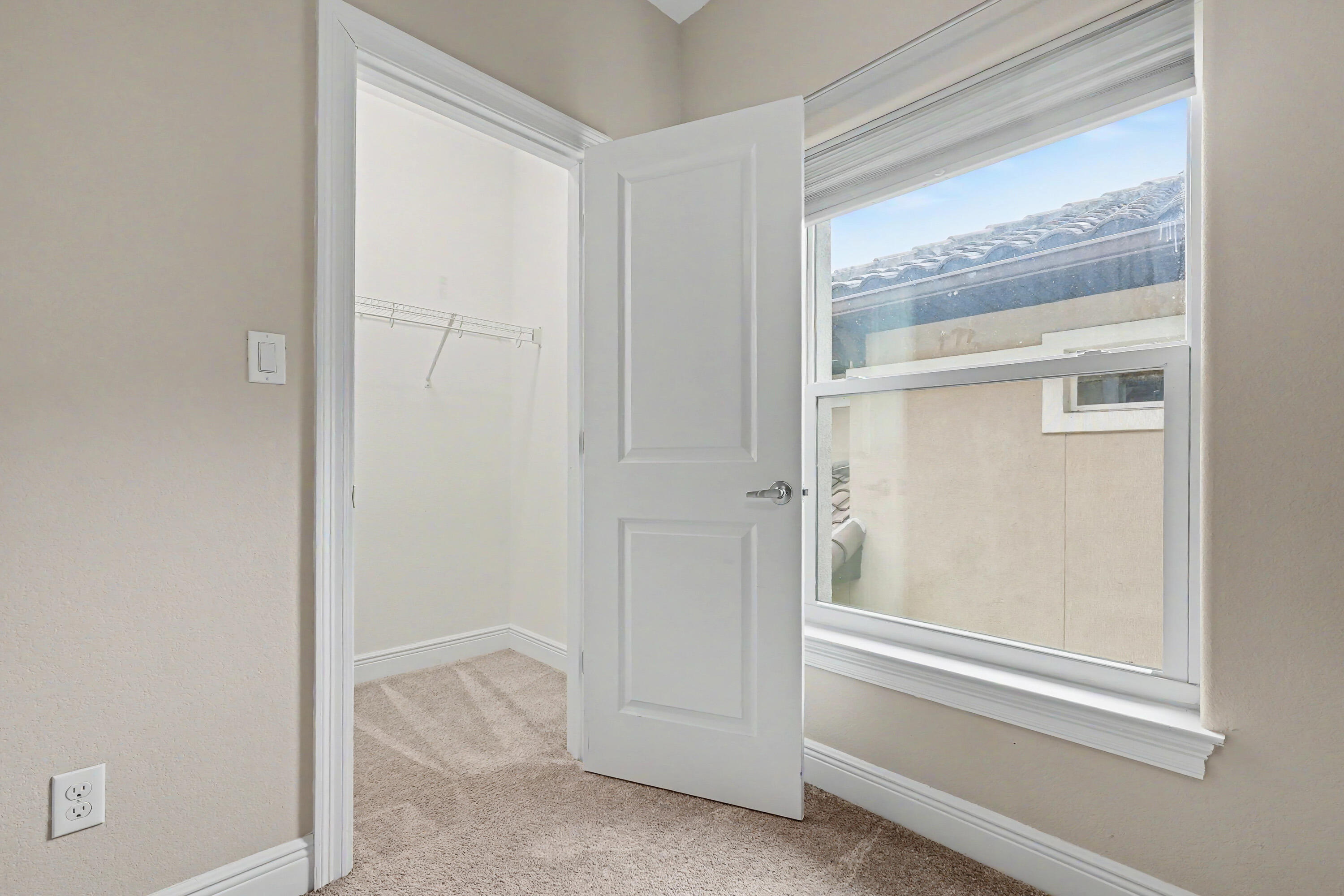 SOUNDVIEW - Residential Lease