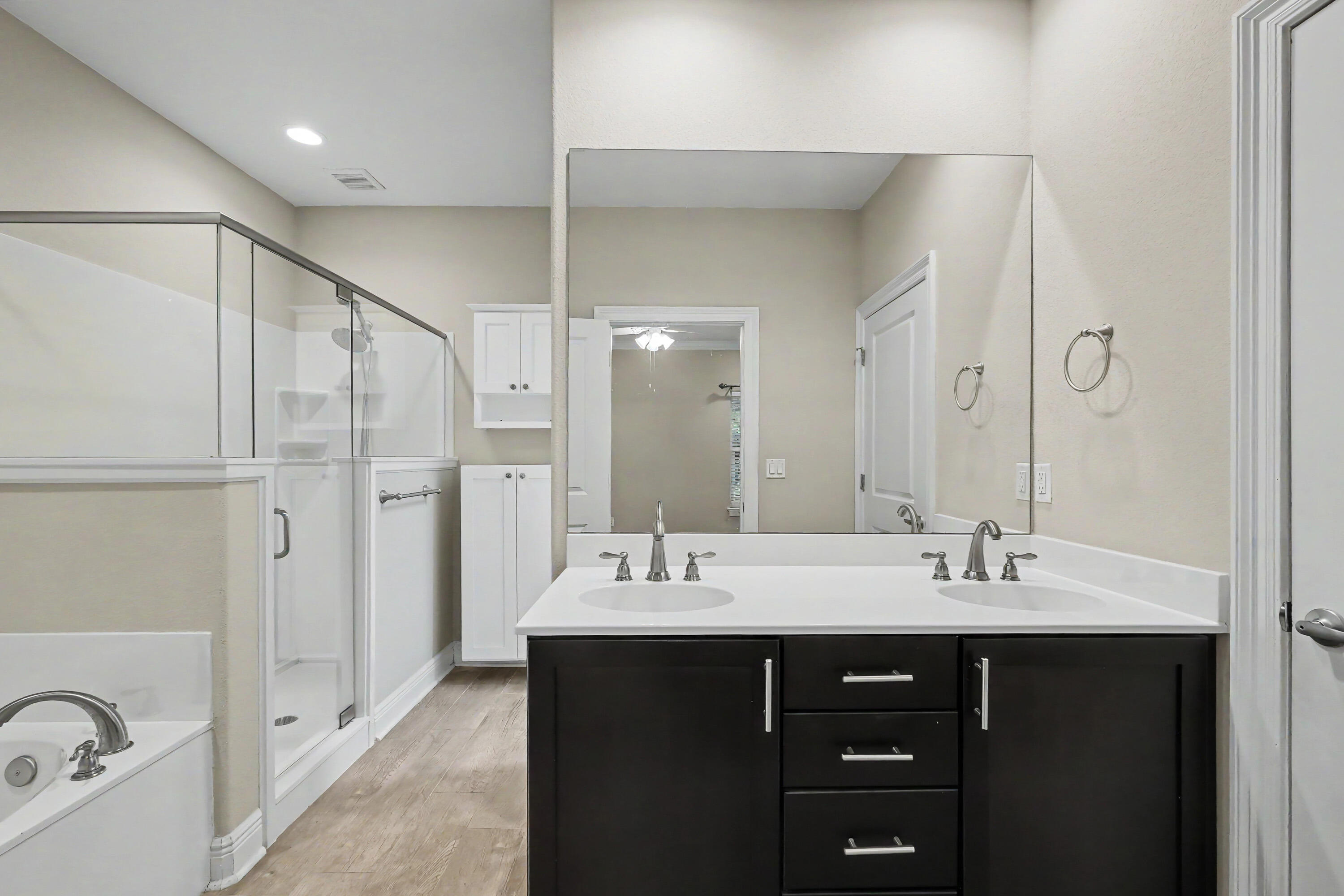 SOUNDVIEW - Residential Lease