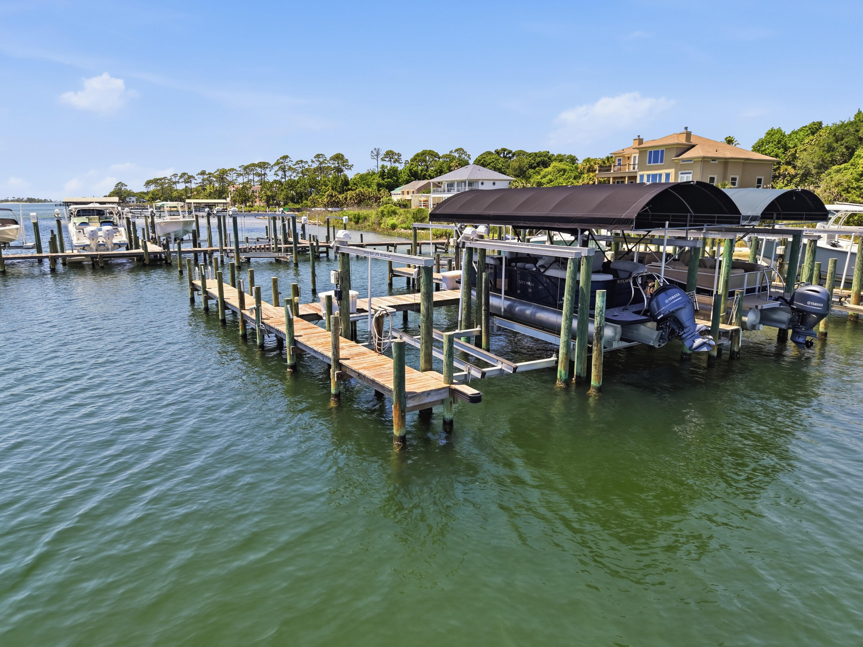 SOUNDVIEW - Residential Lease