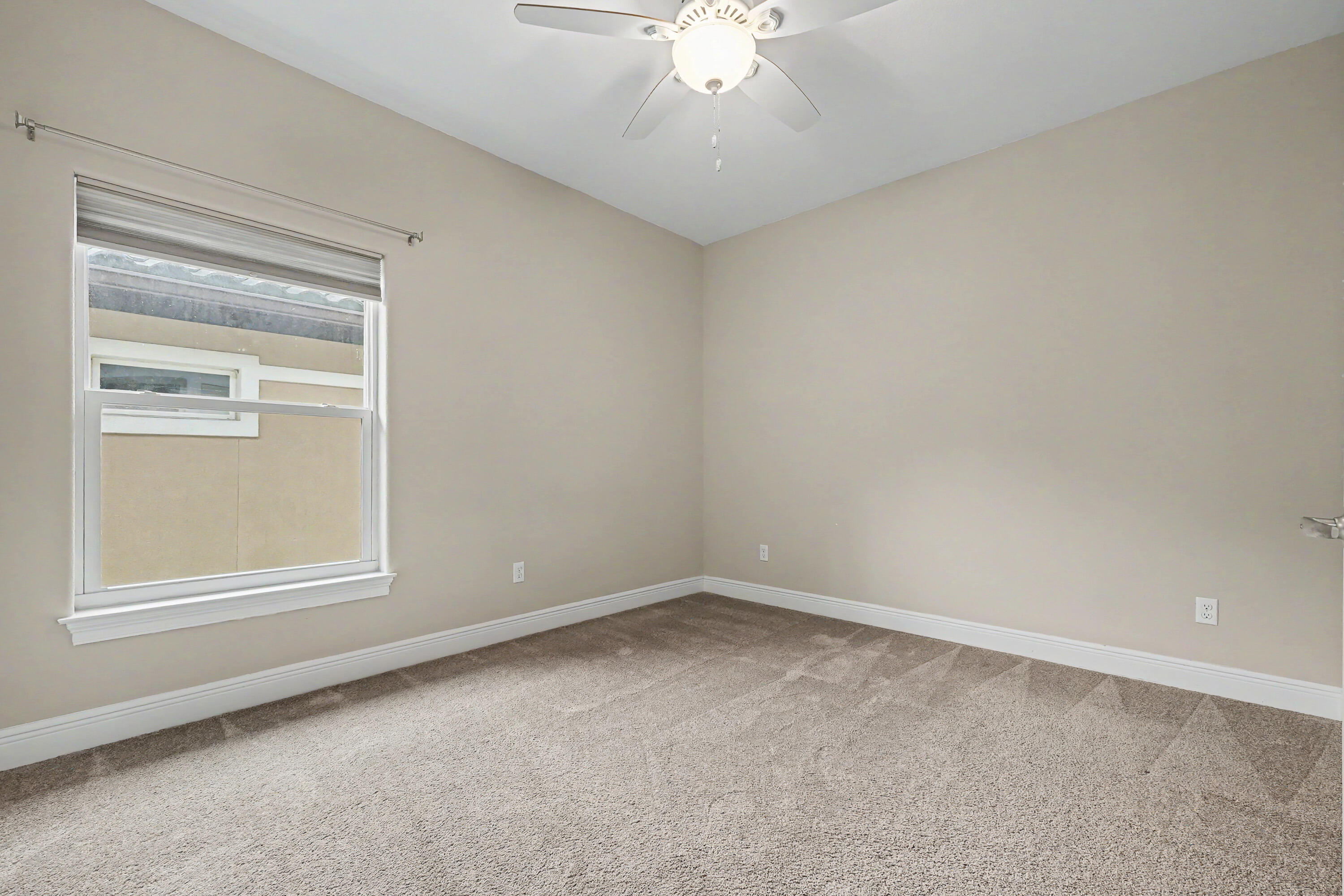 SOUNDVIEW - Residential Lease