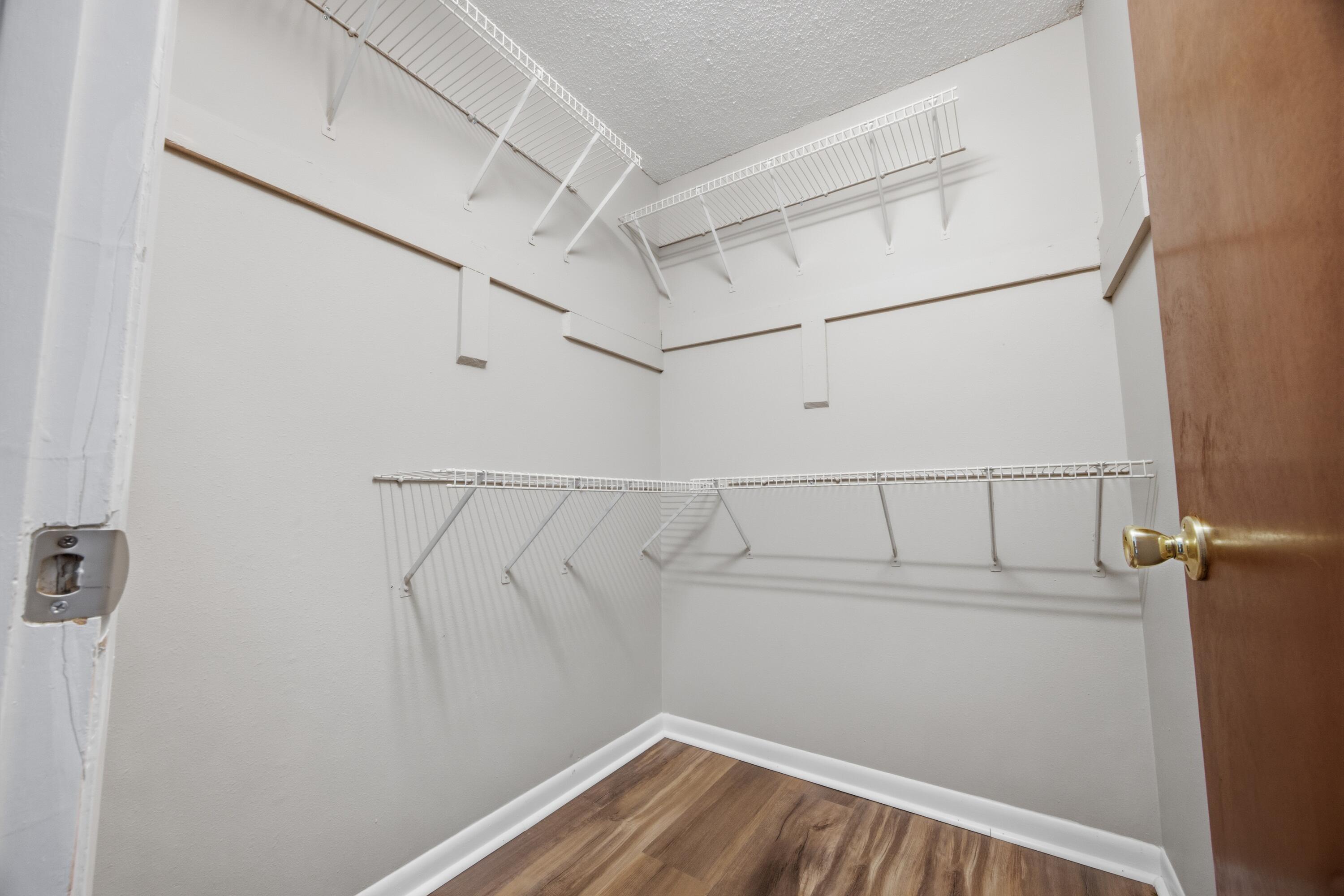 SHANGRA WOODS - Residential