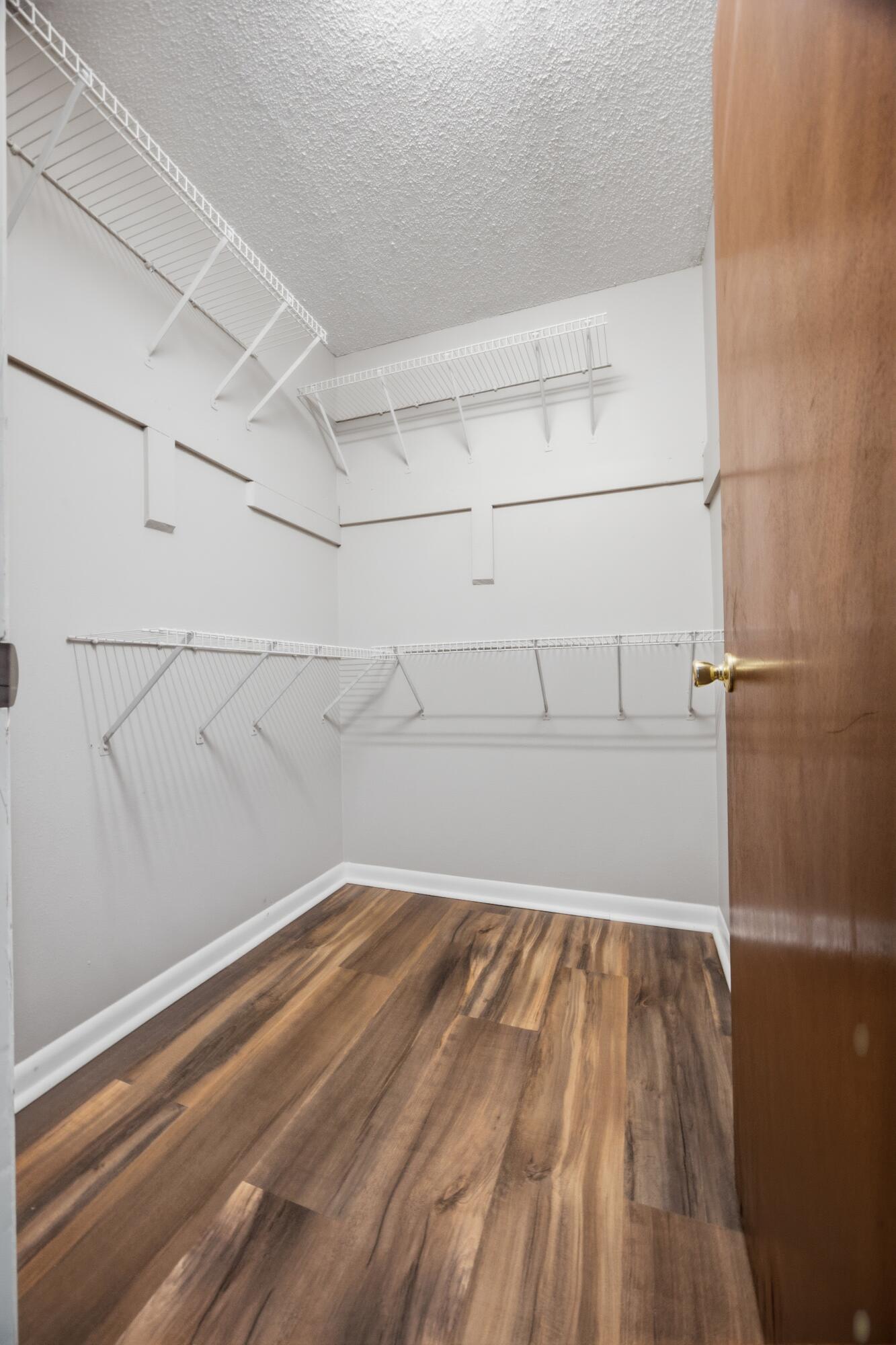 SHANGRA WOODS - Residential