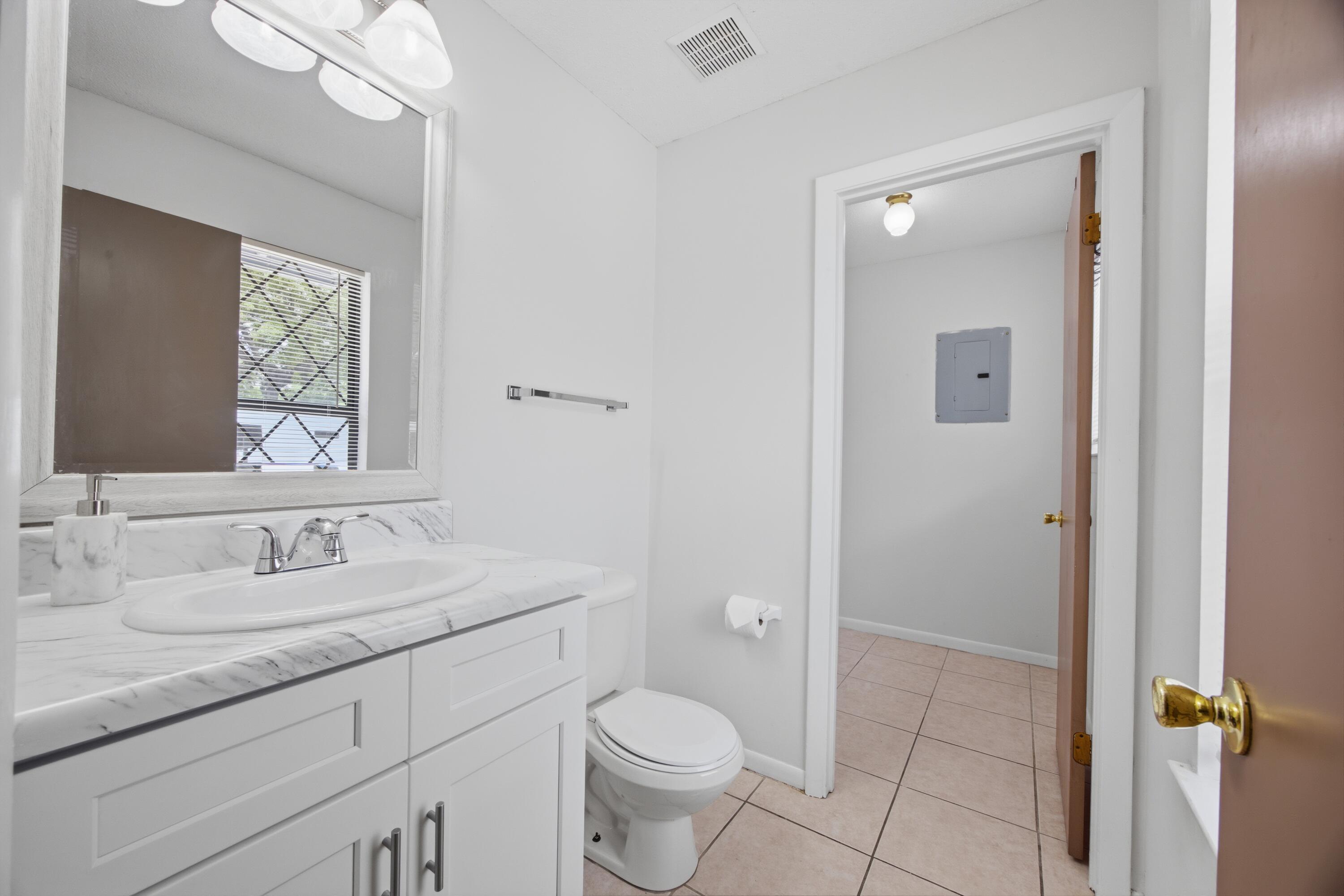 SHANGRA WOODS - Residential