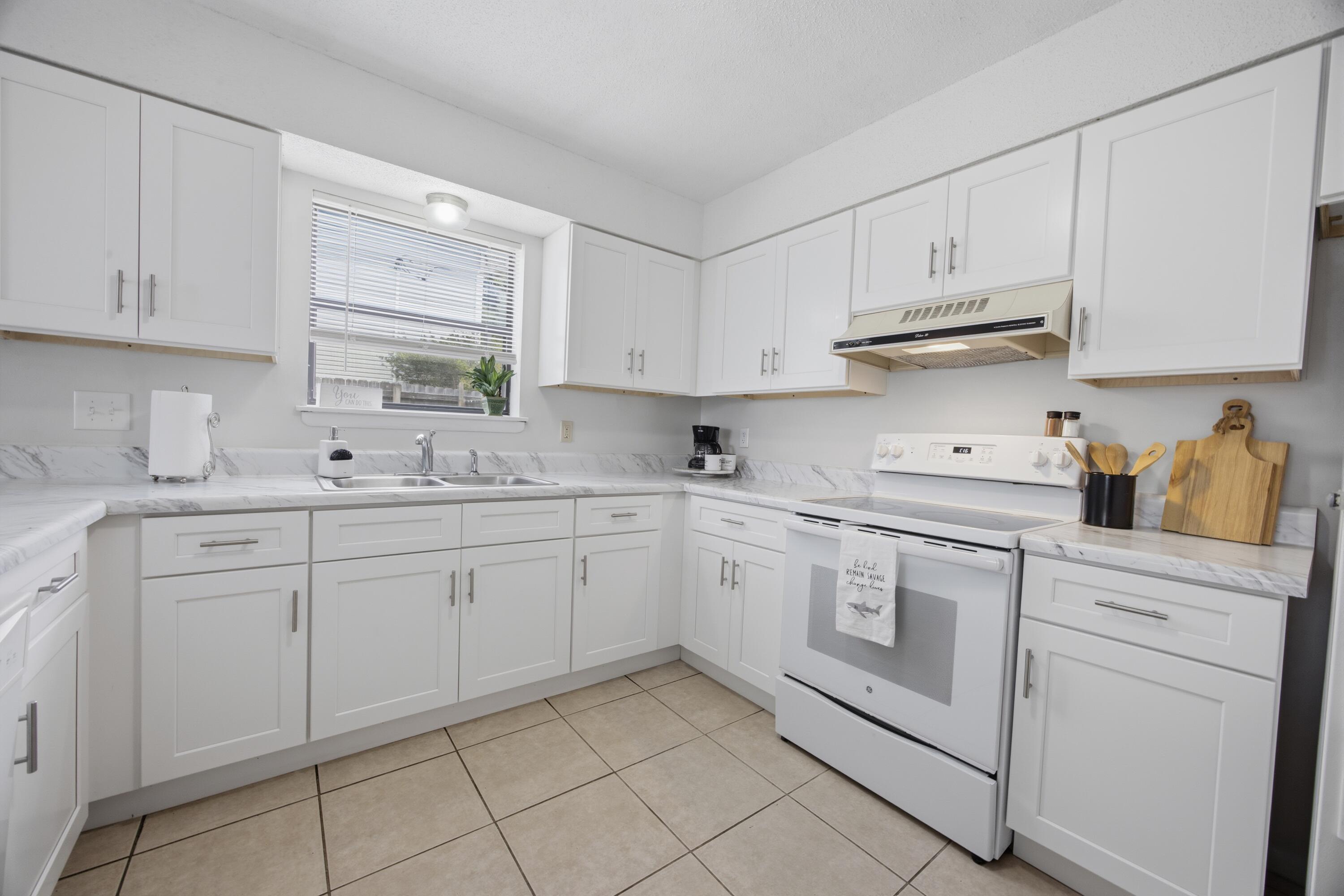 SHANGRA WOODS - Residential