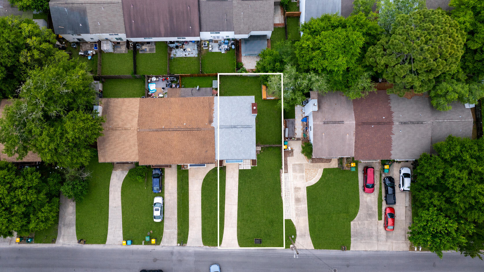 SHANGRA WOODS - Residential