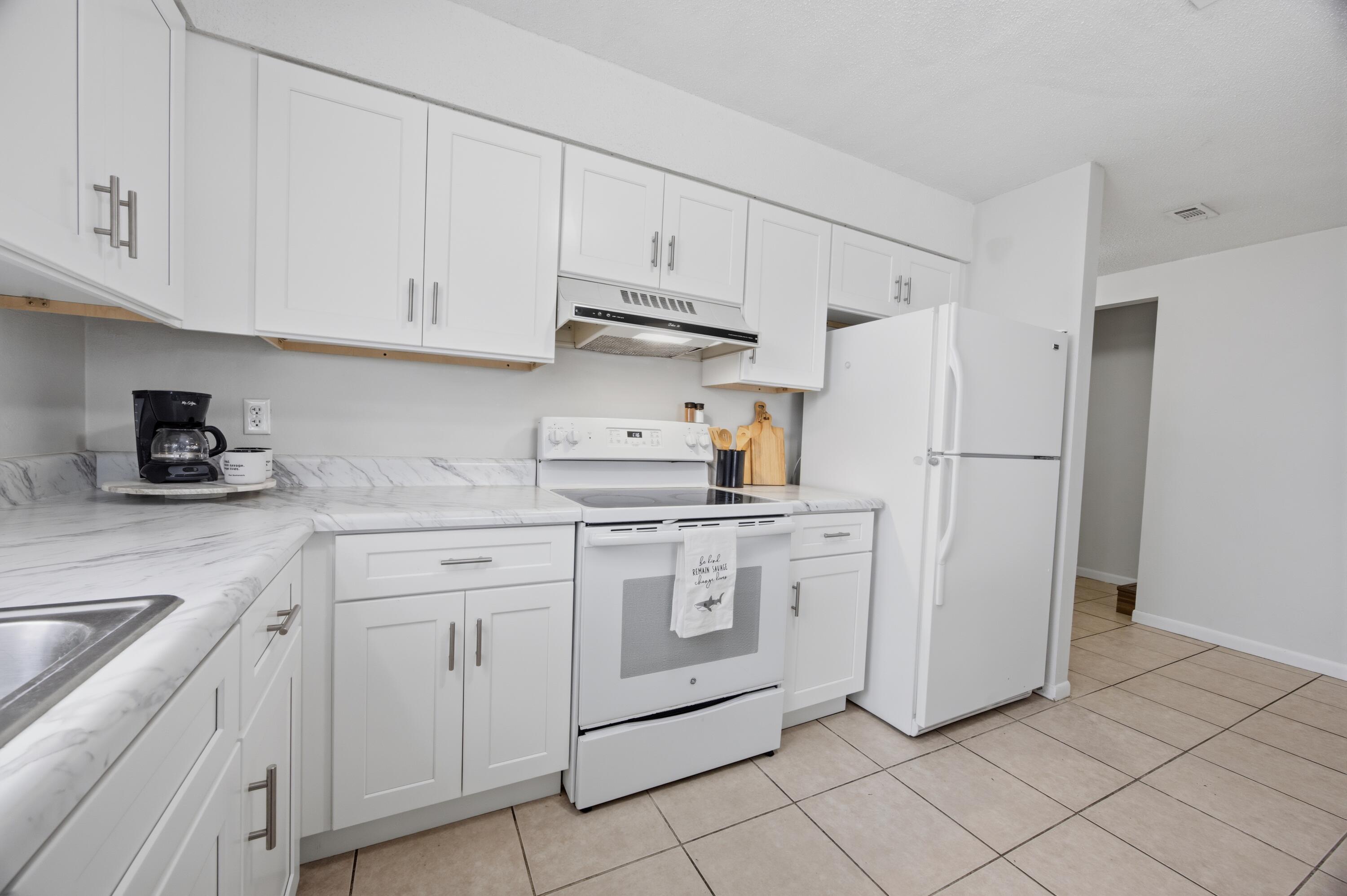 SHANGRA WOODS - Residential