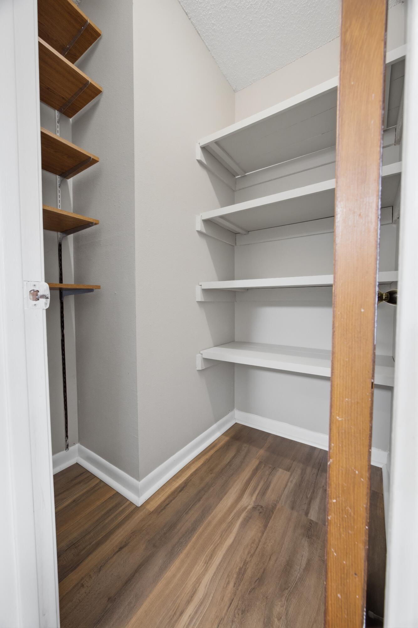 SHANGRA WOODS - Residential