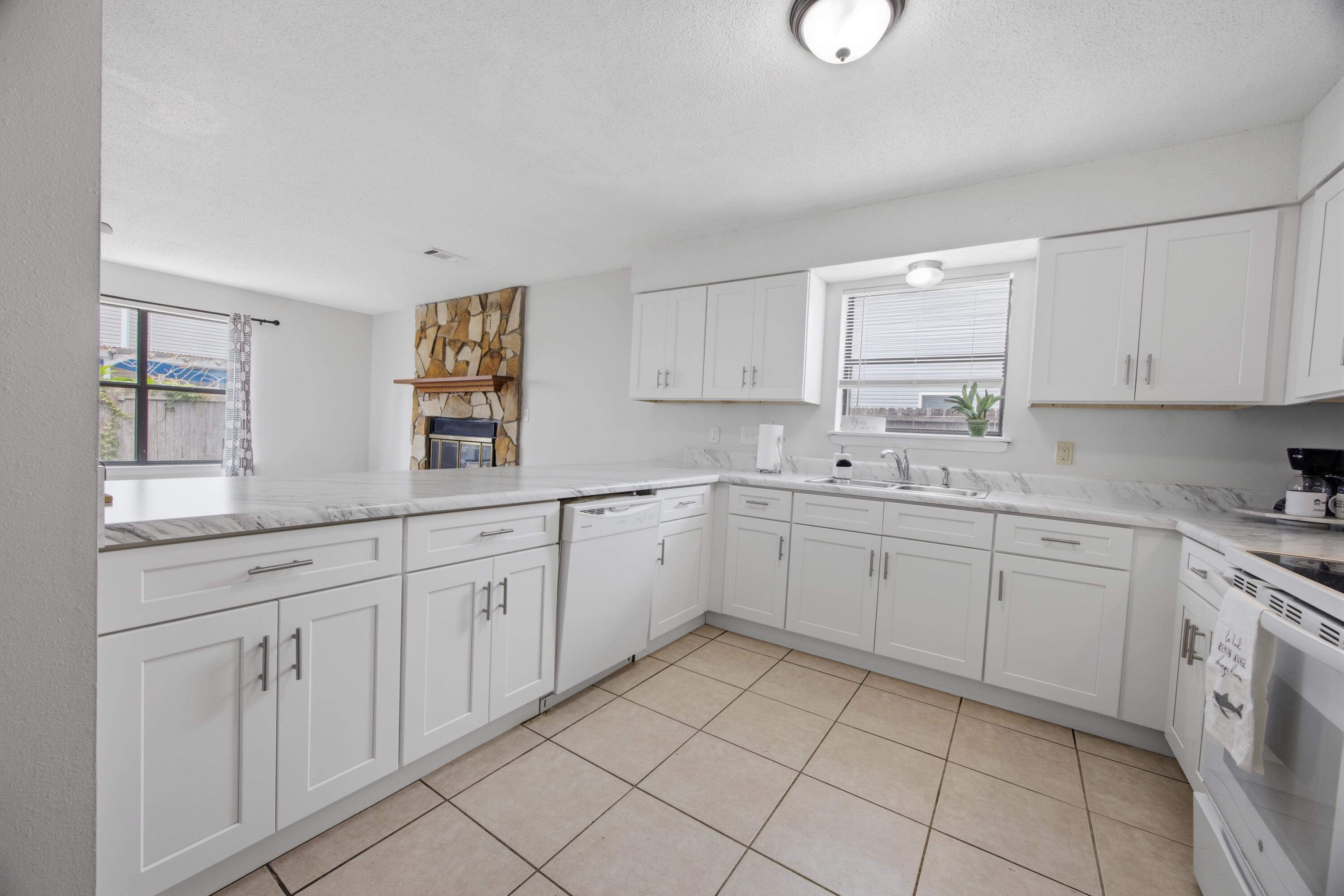 SHANGRA WOODS - Residential