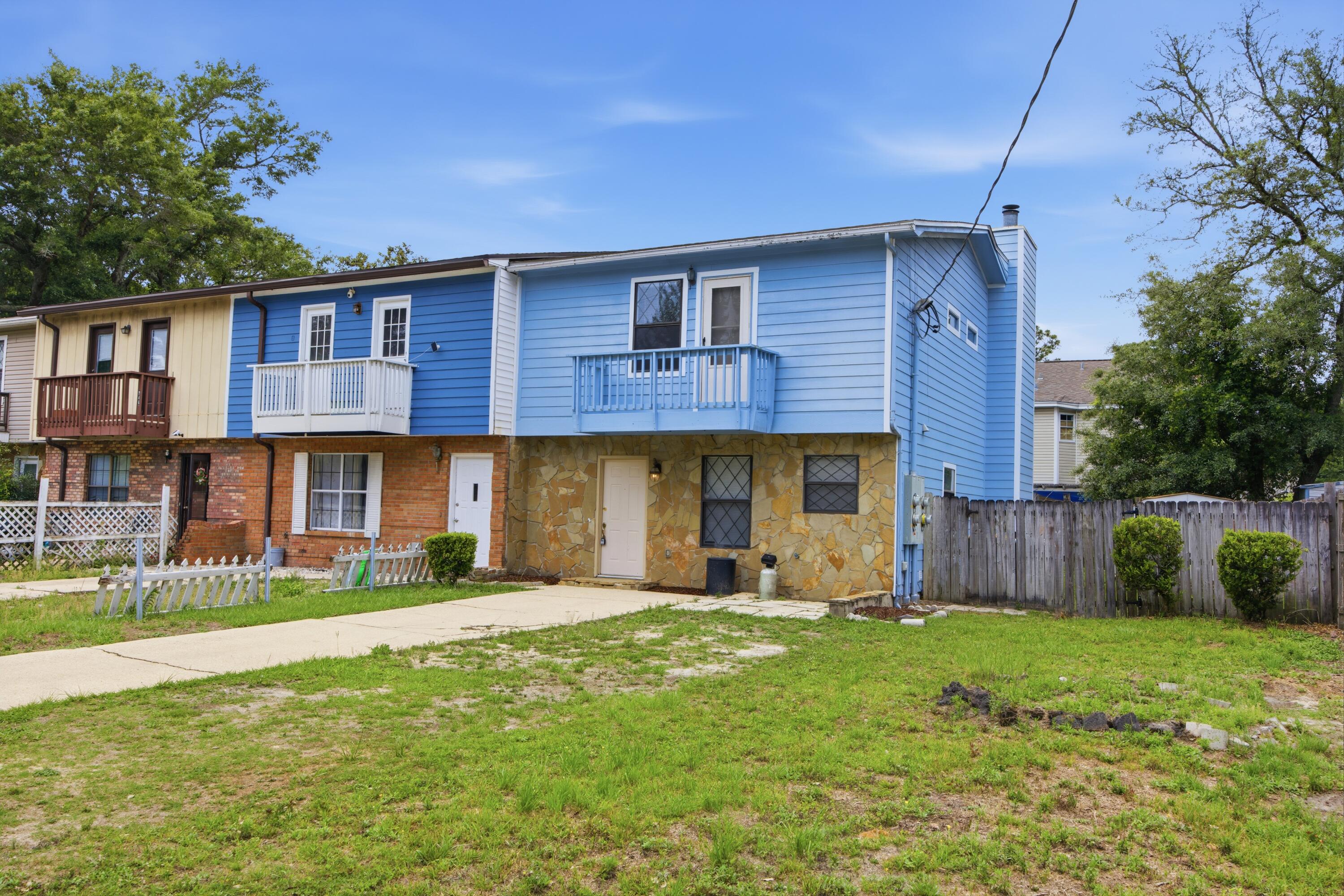 SHANGRA WOODS - Residential