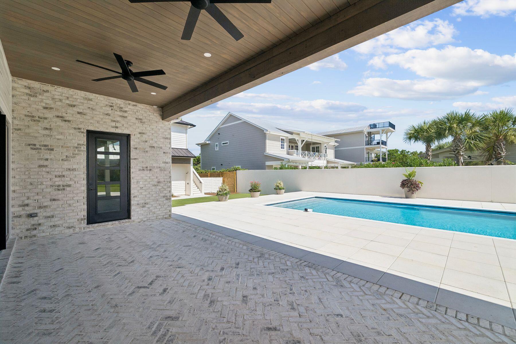 GULF PINES - Residential