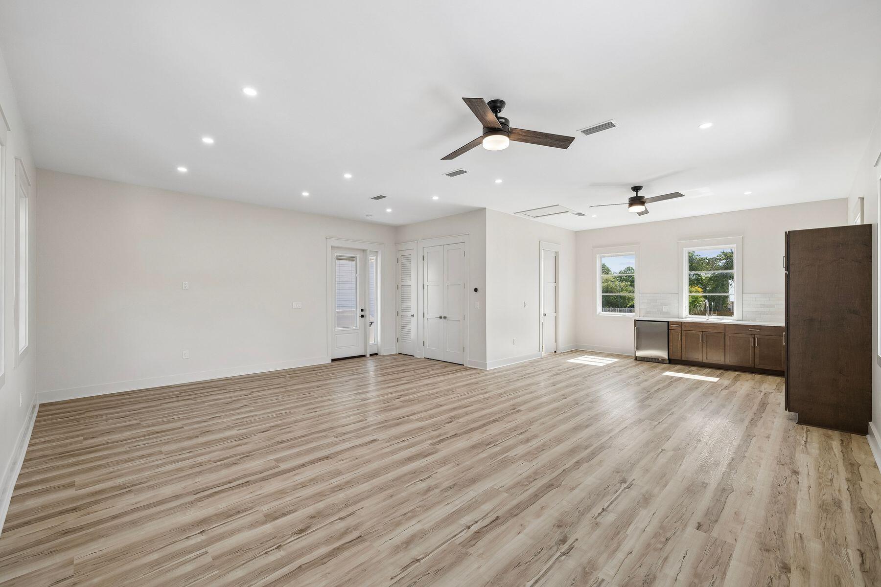 GULF PINES - Residential