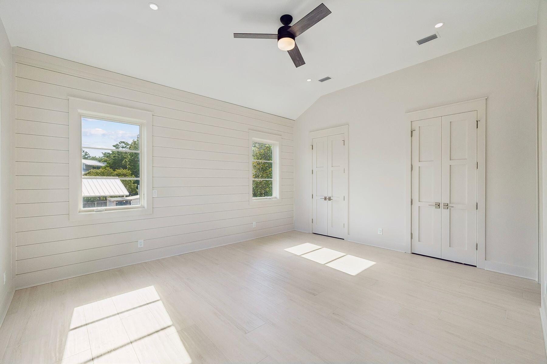 GULF PINES - Residential