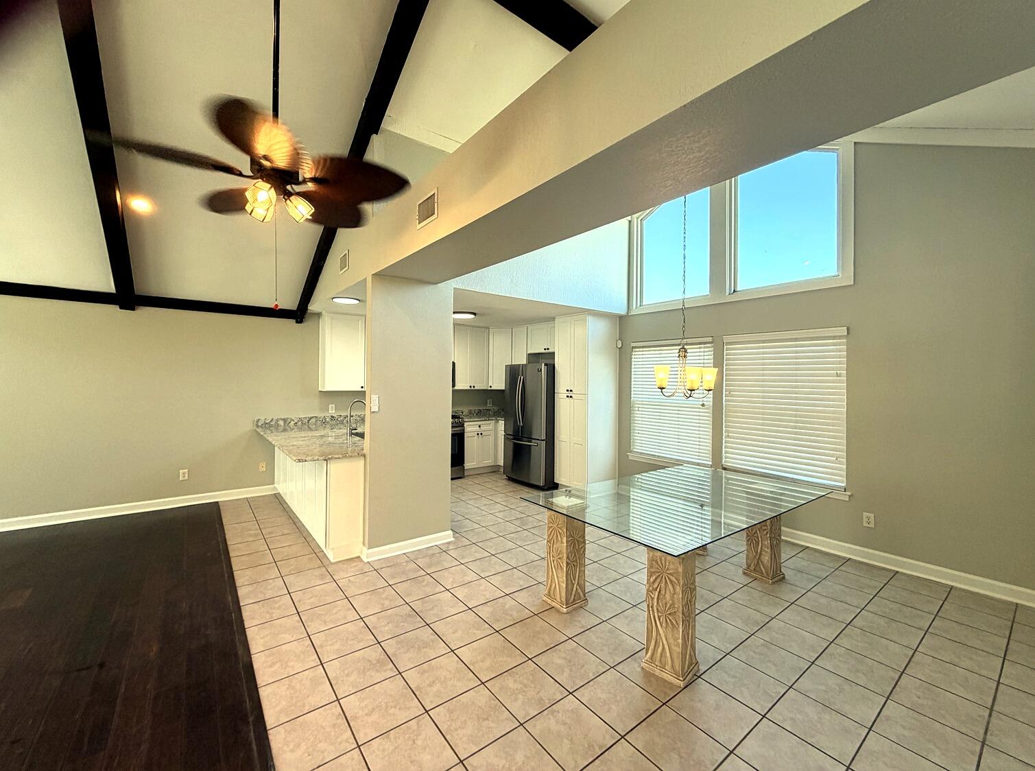 GRAND LAGOON SHORES - Residential Lease