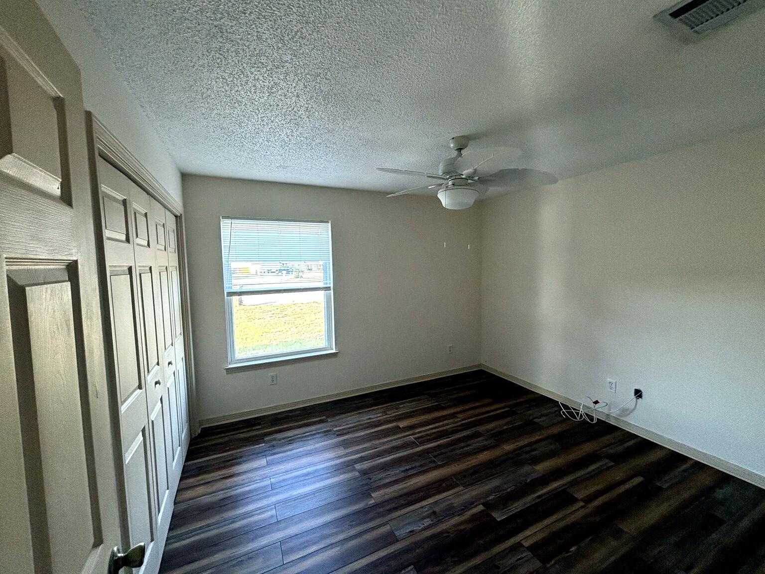 GRAND LAGOON SHORES - Residential Lease