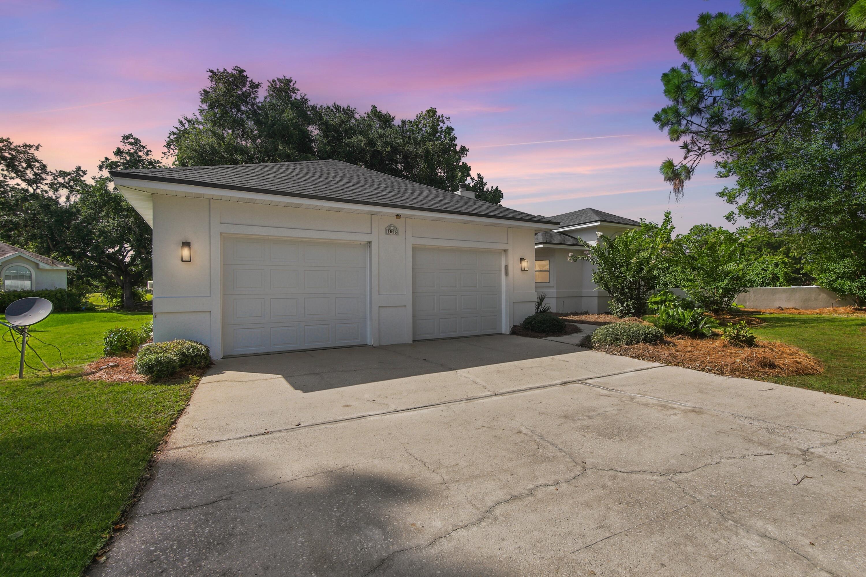 PALMETTO DUNES - Residential