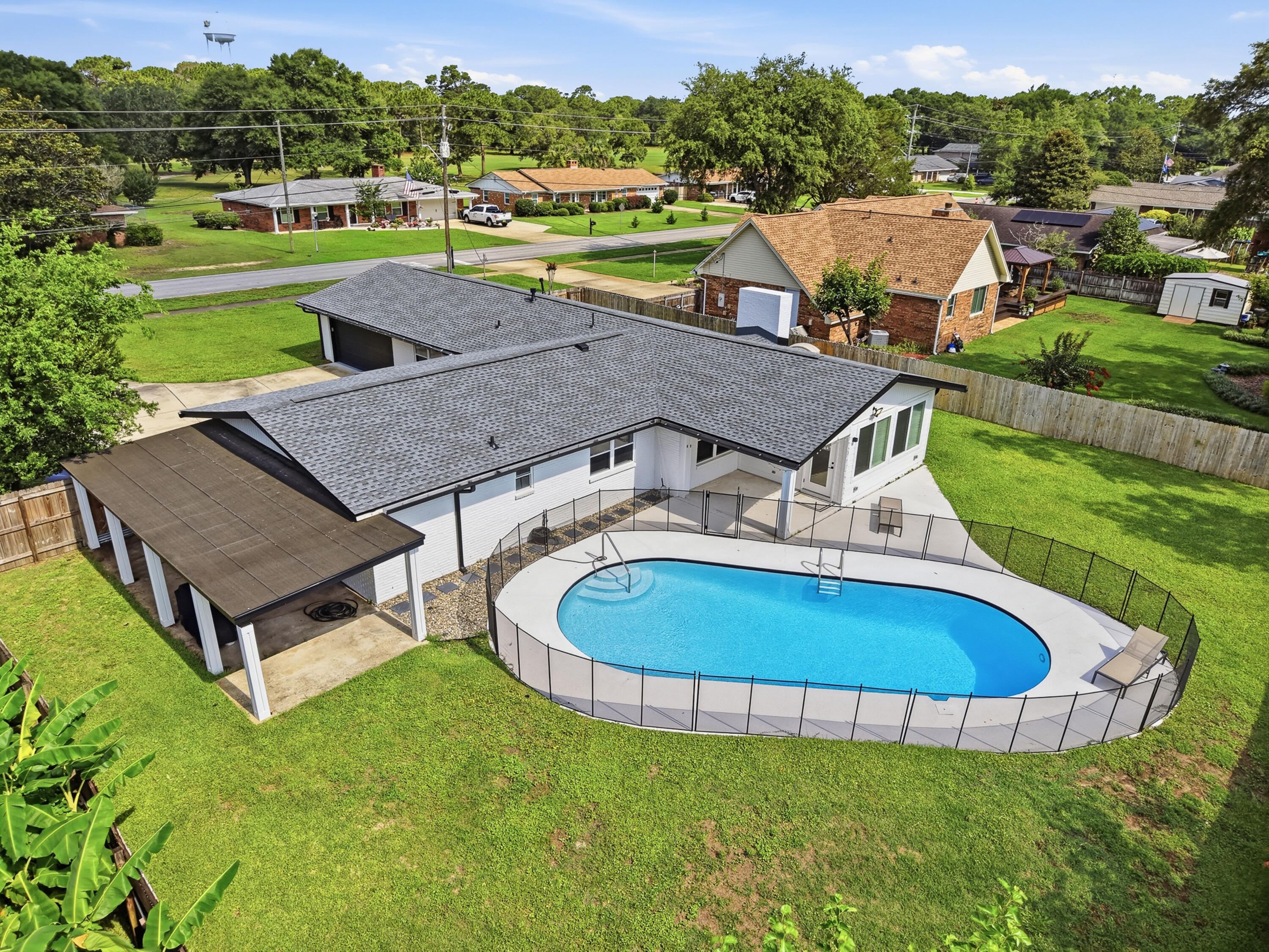 Kenwood/Country Club Est - Residential