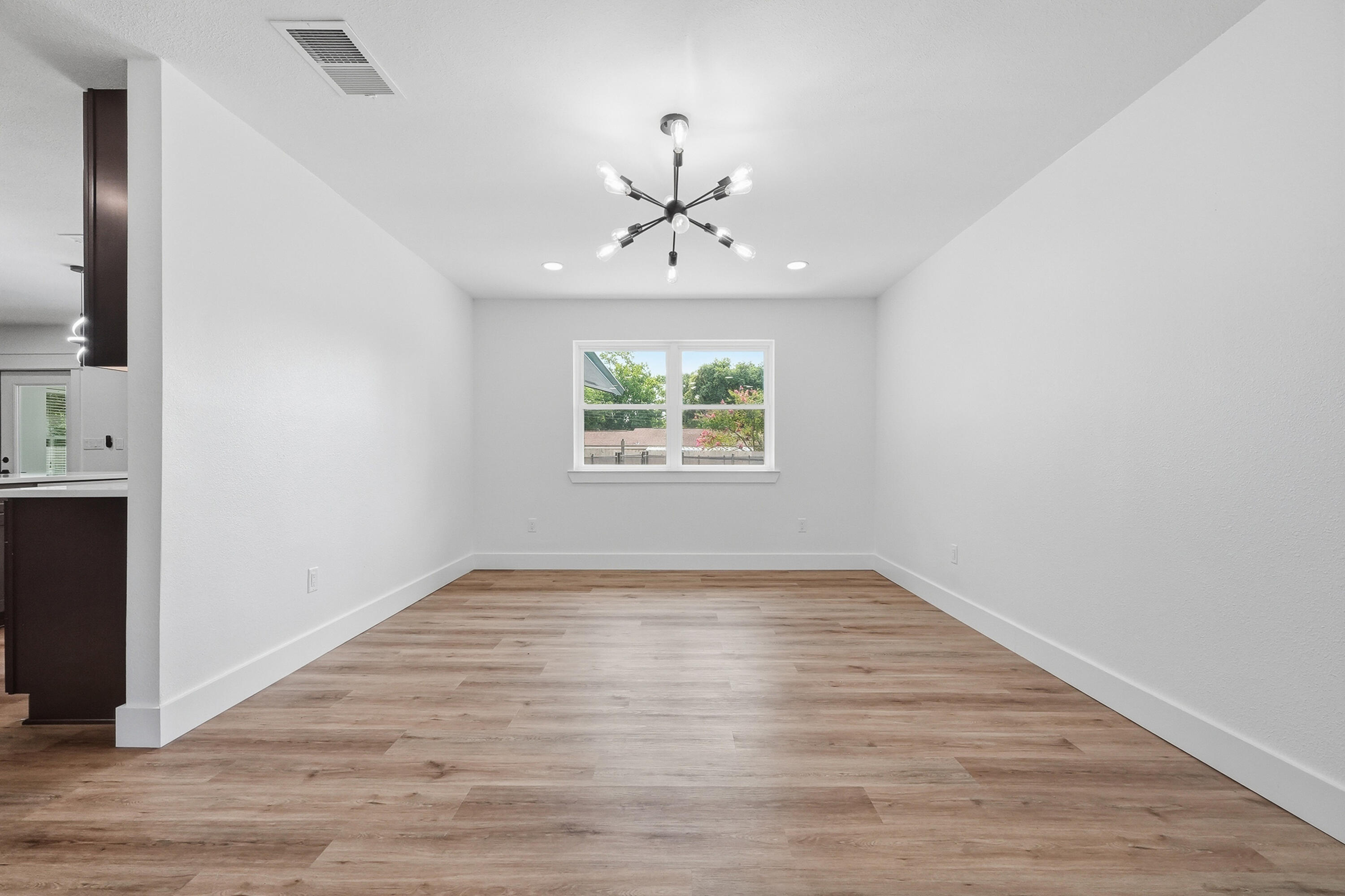 Kenwood/Country Club Est - Residential