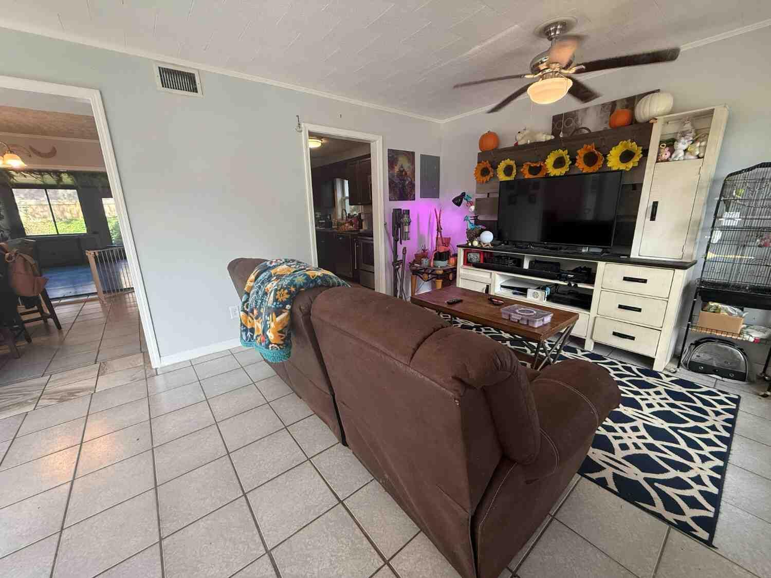 RACETRACK ROAD - Residential