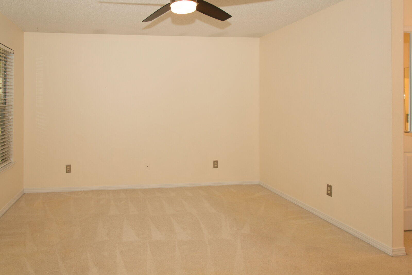 WYNNEHAVEN BEACH ESTATES - Residential Lease