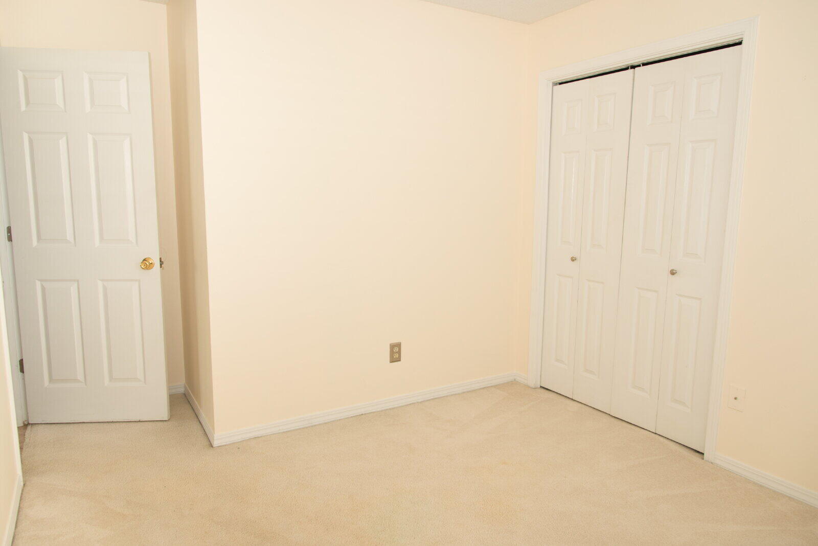 WYNNEHAVEN BEACH ESTATES - Residential Lease