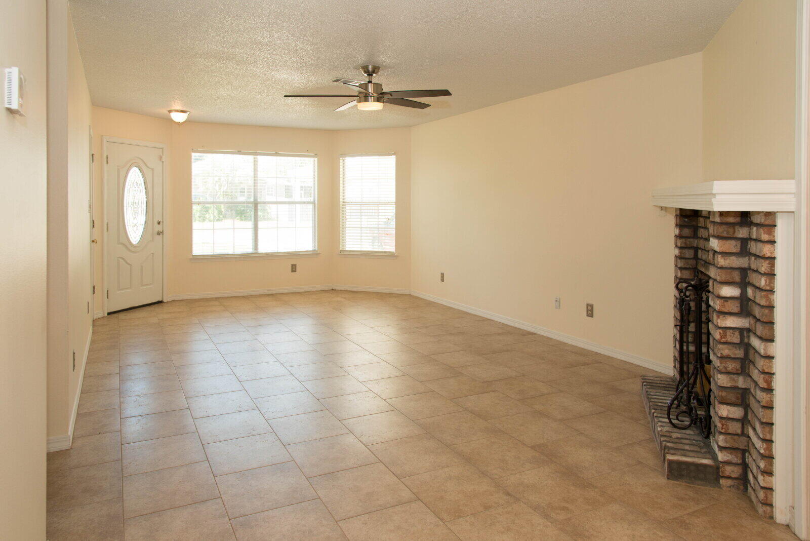WYNNEHAVEN BEACH ESTATES - Residential Lease