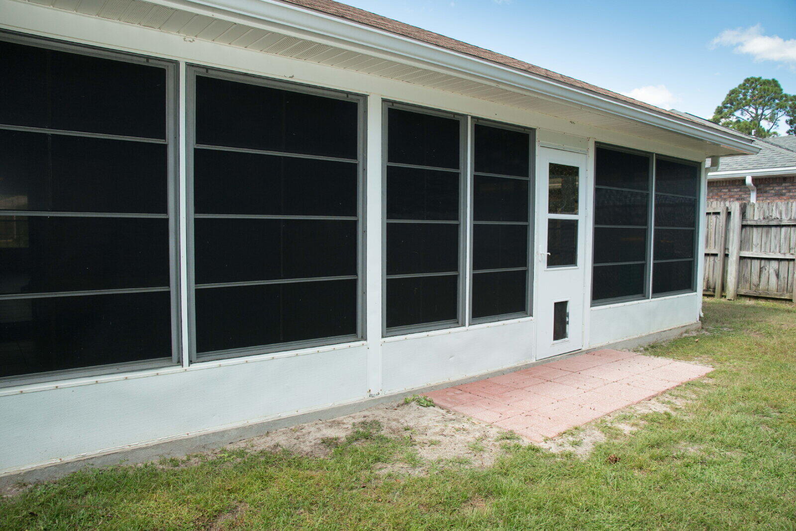 WYNNEHAVEN BEACH ESTATES - Residential Lease