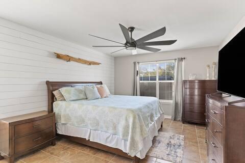 PARADISE RETREAT - Residential