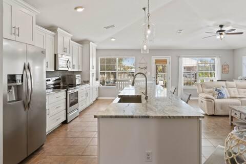 PARADISE RETREAT - Residential