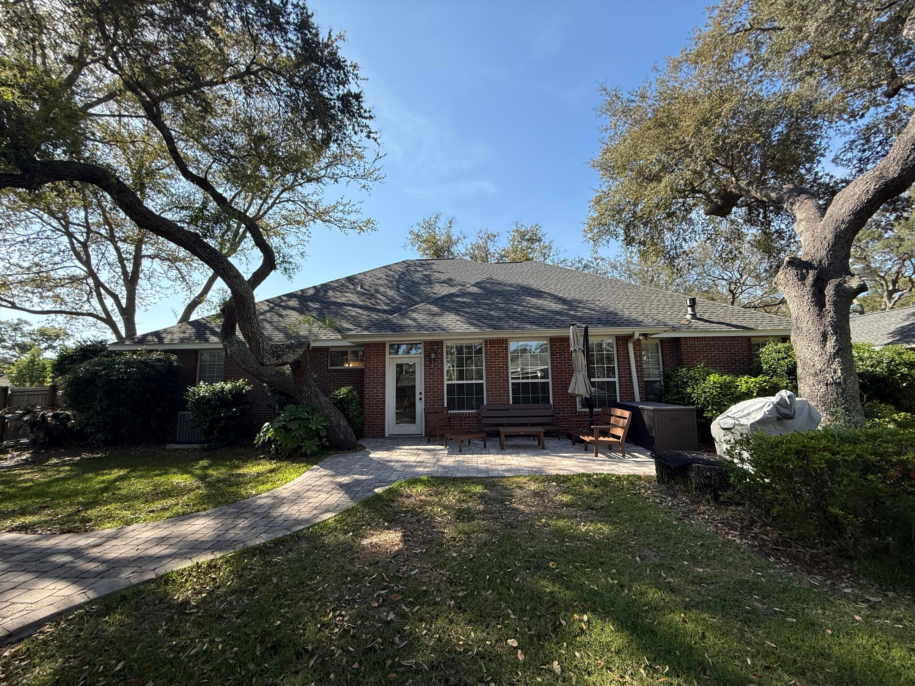 SOUTHWIND PH VI UNIT 29 - Residential Lease