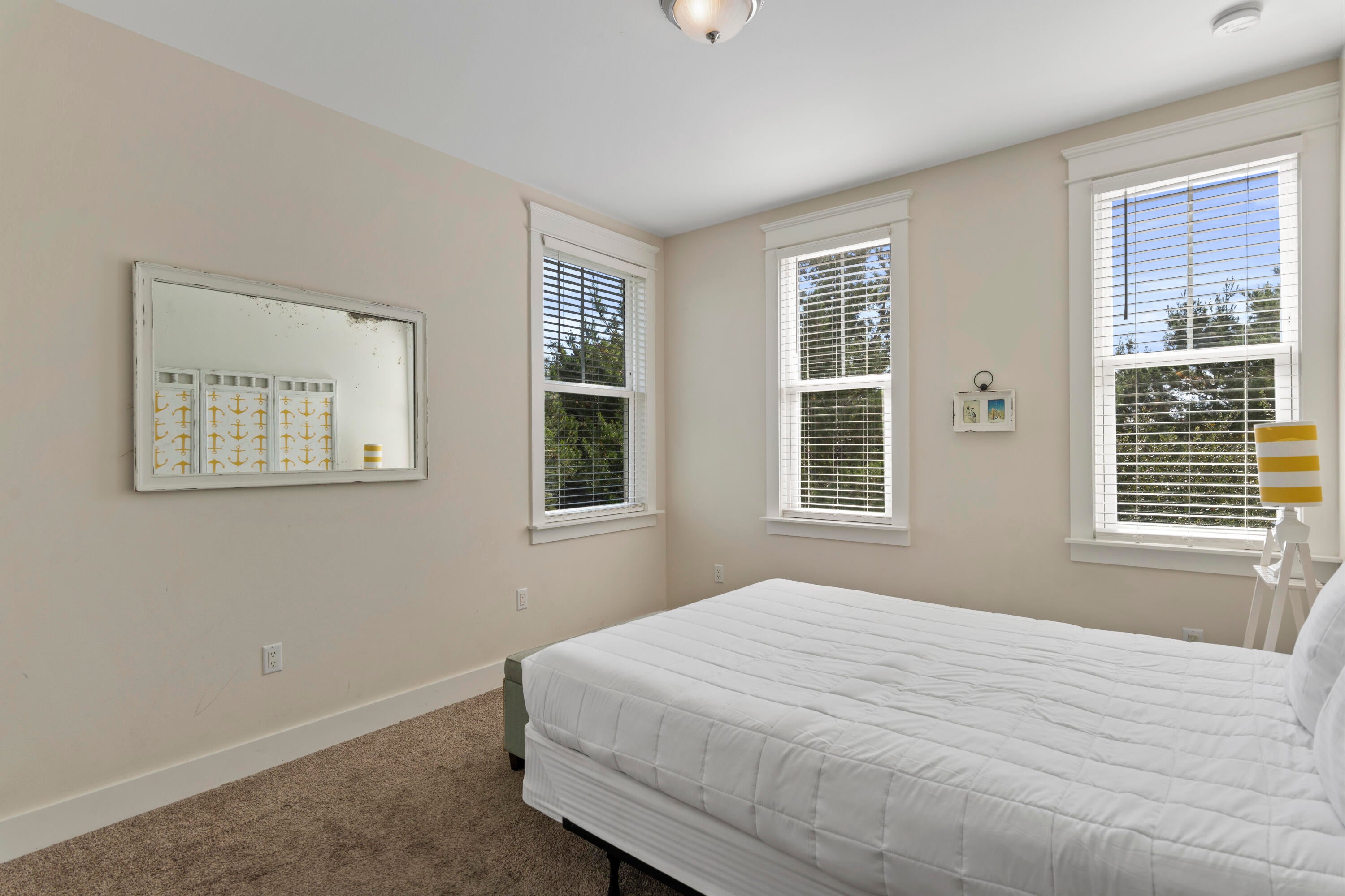 HIGHLAND PARKS - Residential Lease