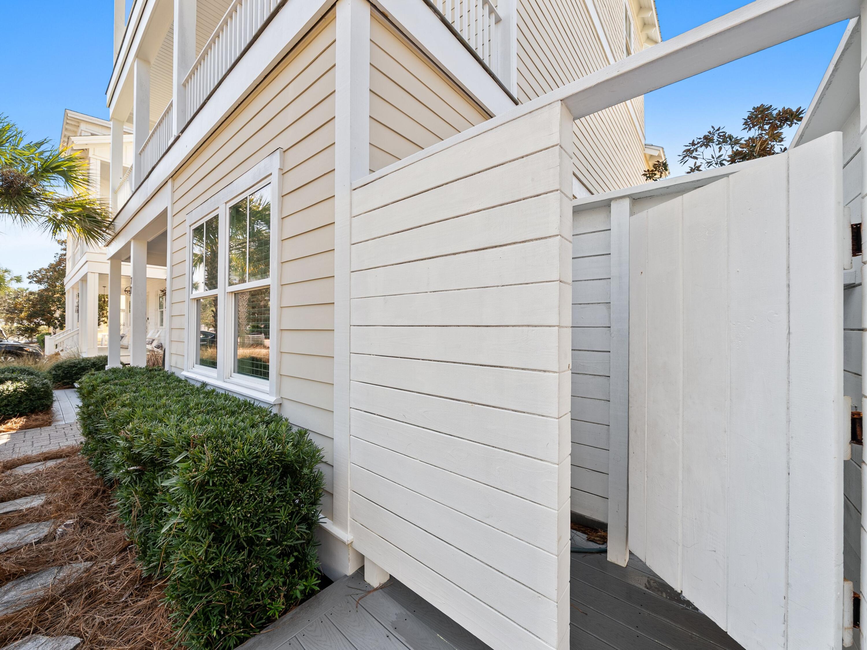 MAGNOLIA DUNE - Residential